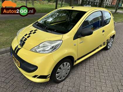 Peugeot 107 1.0-12V XR