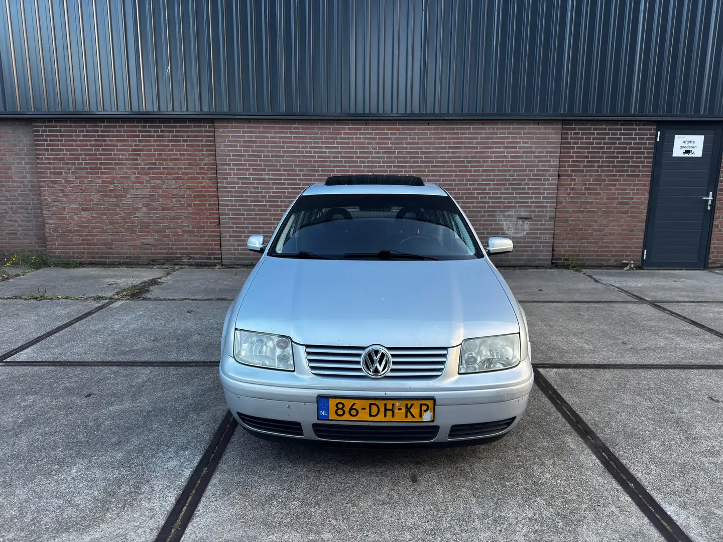 Volkswagen Bora 2.0 Trendline automaat Grijs - 2