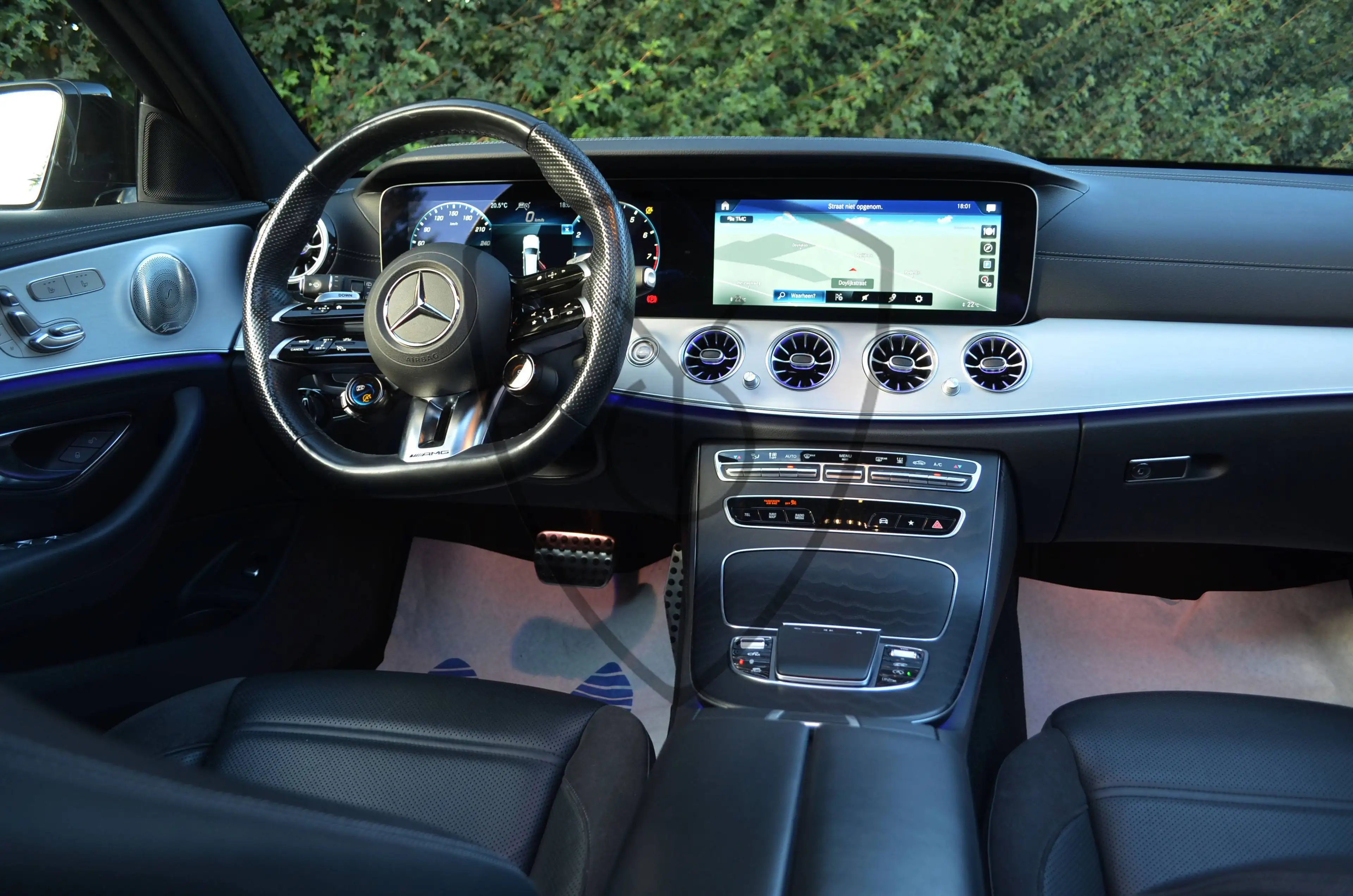 Mercedes-Benz E 53 AMG E 53 AMG 4-Matic  PANO * MULTI-CONTOUR SEATS * 21 INCH VOSSEN — photo 28