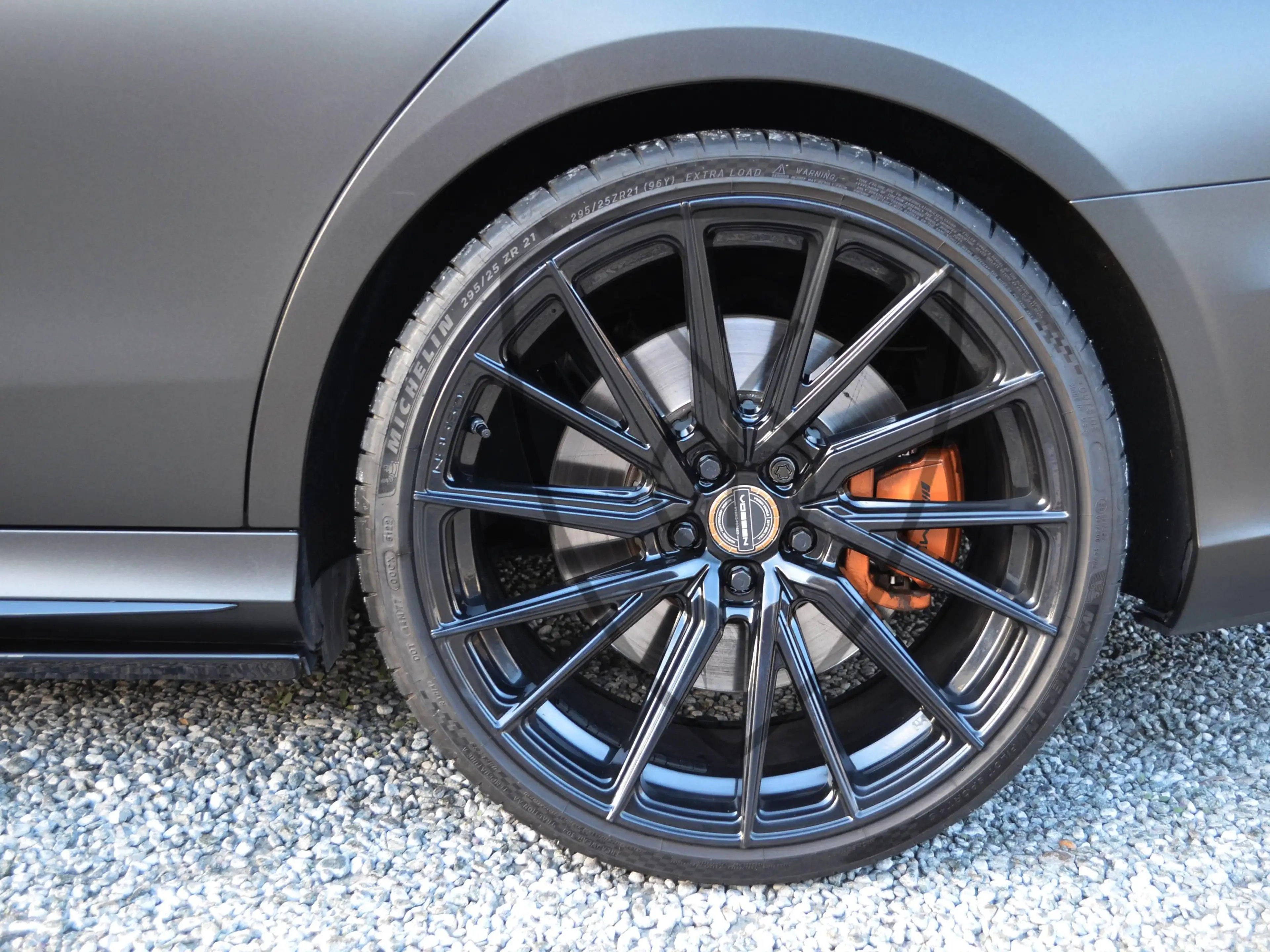 Mercedes-Benz E 53 AMG E 53 AMG 4-Matic  PANO * MULTI-CONTOUR SEATS * 21 INCH VOSSEN — photo 4