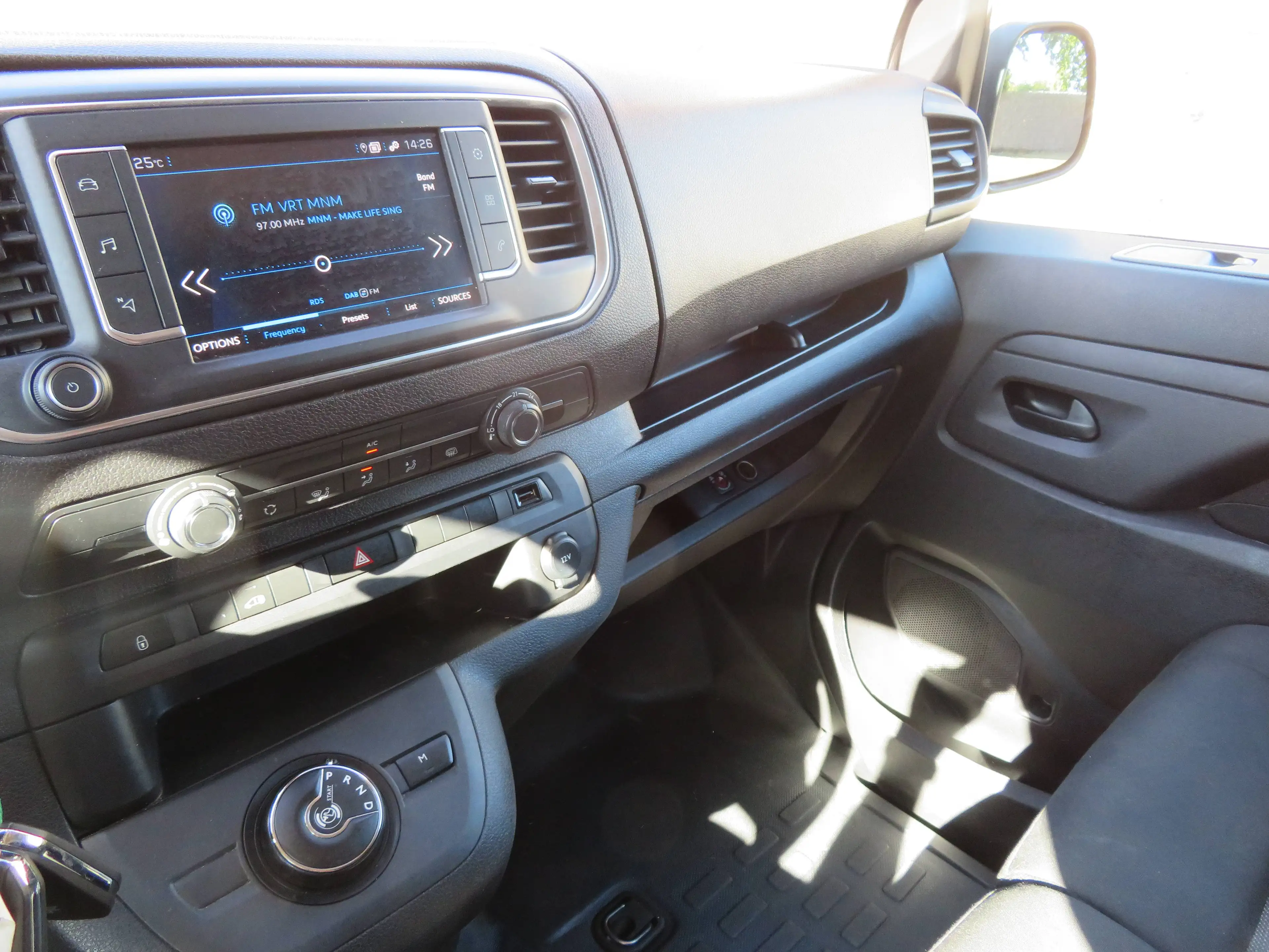 Peugeot Expert 2.0 BlueHDI - Dakdrager & ingericht - L2 — photo 13