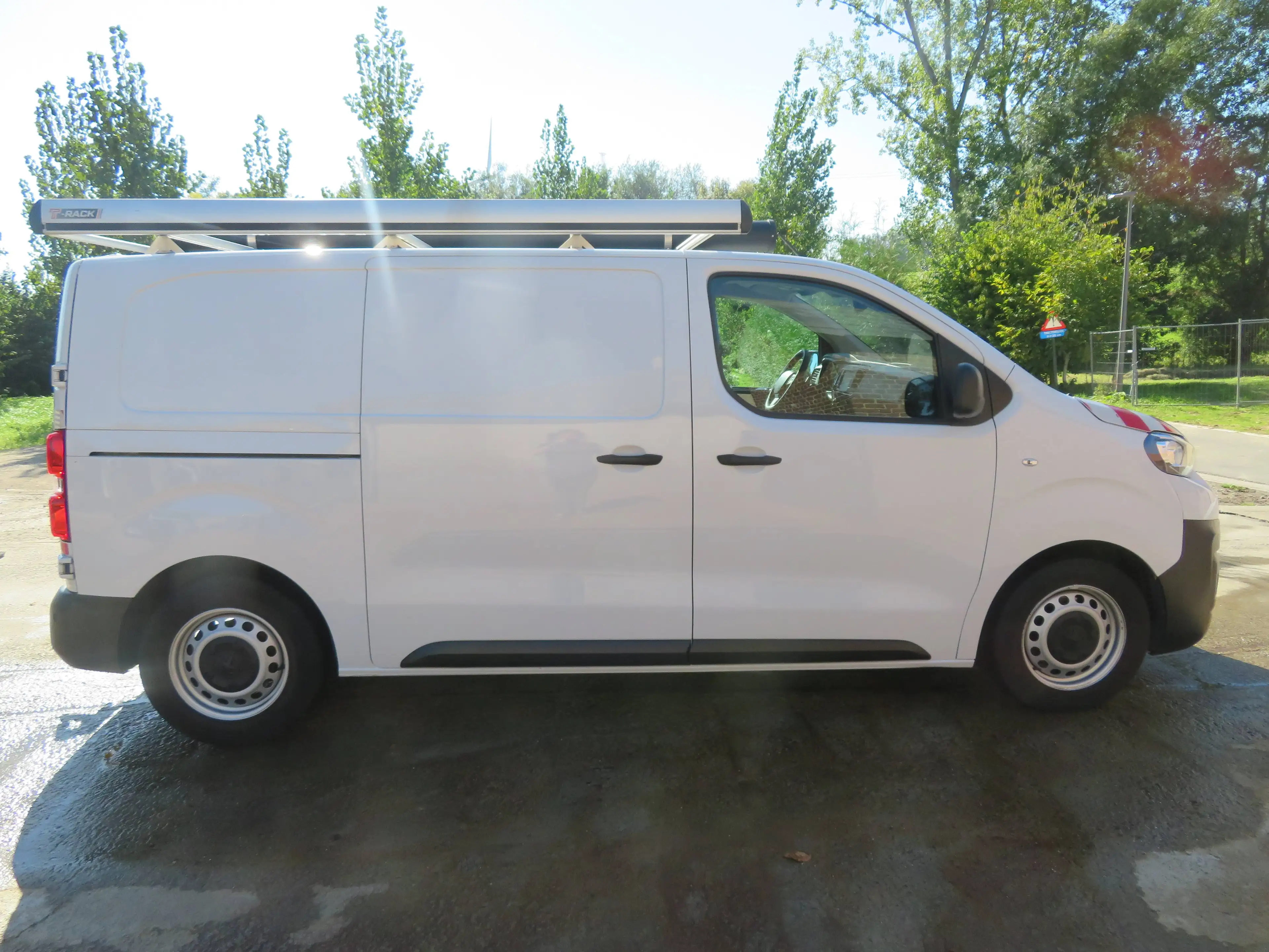Peugeot Expert 2.0 BlueHDI - Dakdrager & ingericht - L2 — photo 8