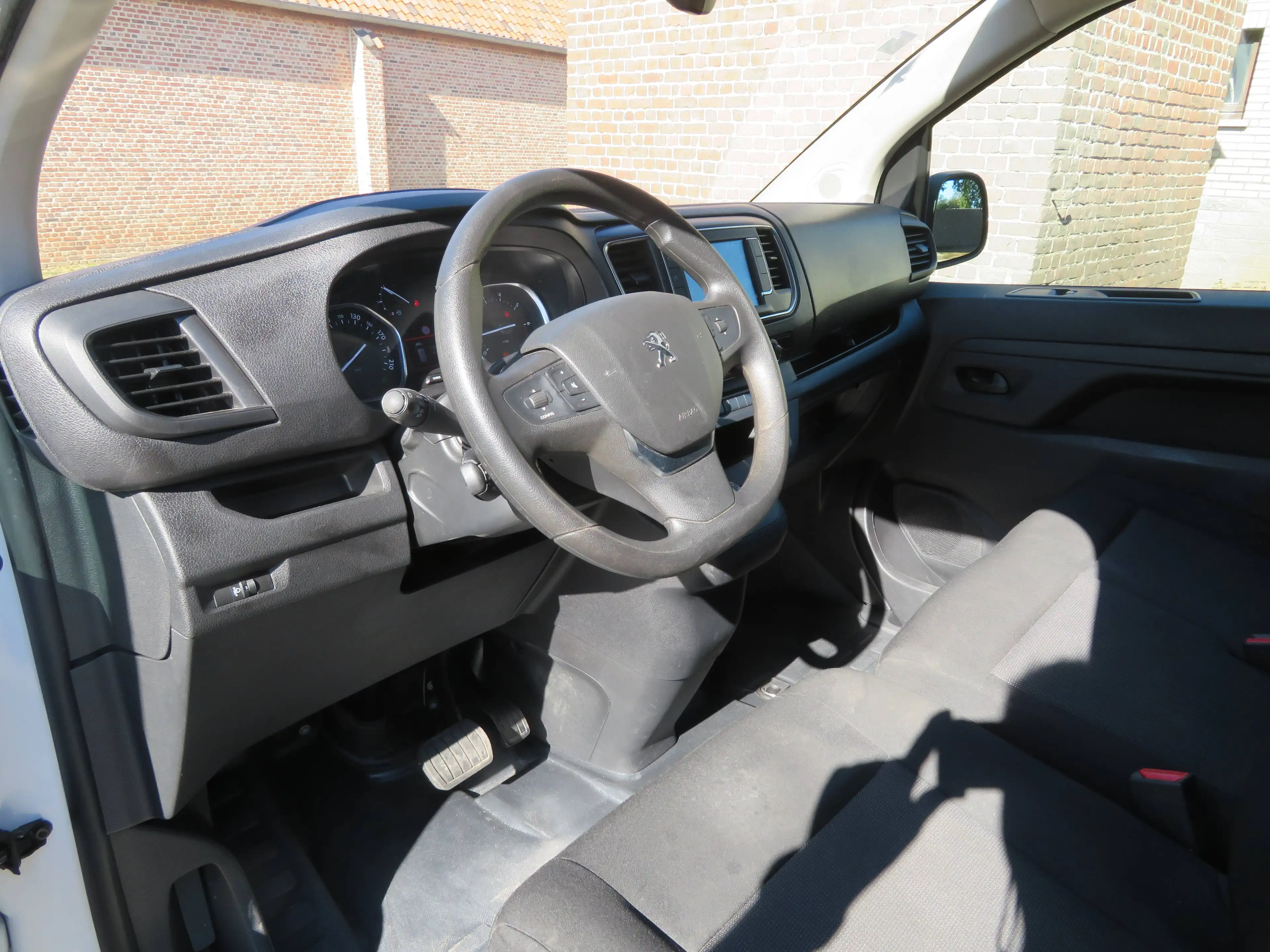 Peugeot Expert 2.0 BlueHDI - Dakdrager & ingericht - L2 — photo 12