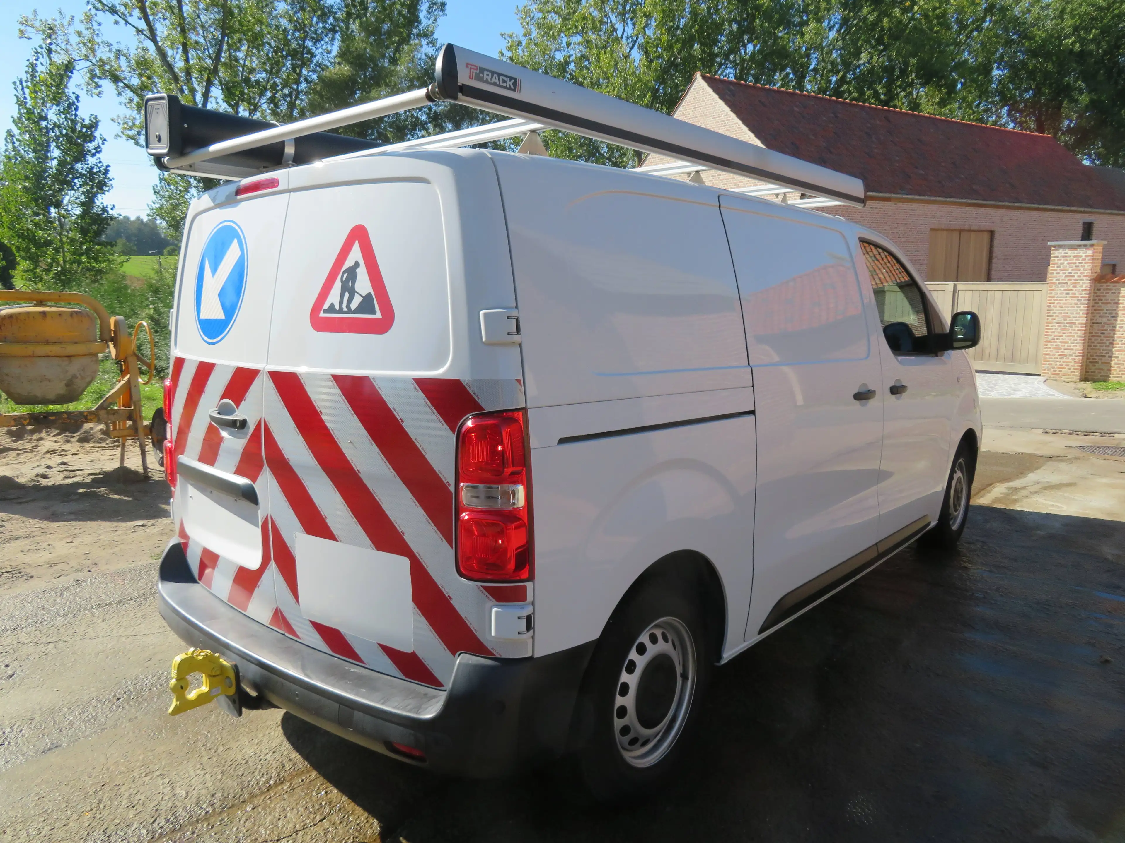 Peugeot Expert 2.0 BlueHDI - Dakdrager & ingericht - L2 — photo 7