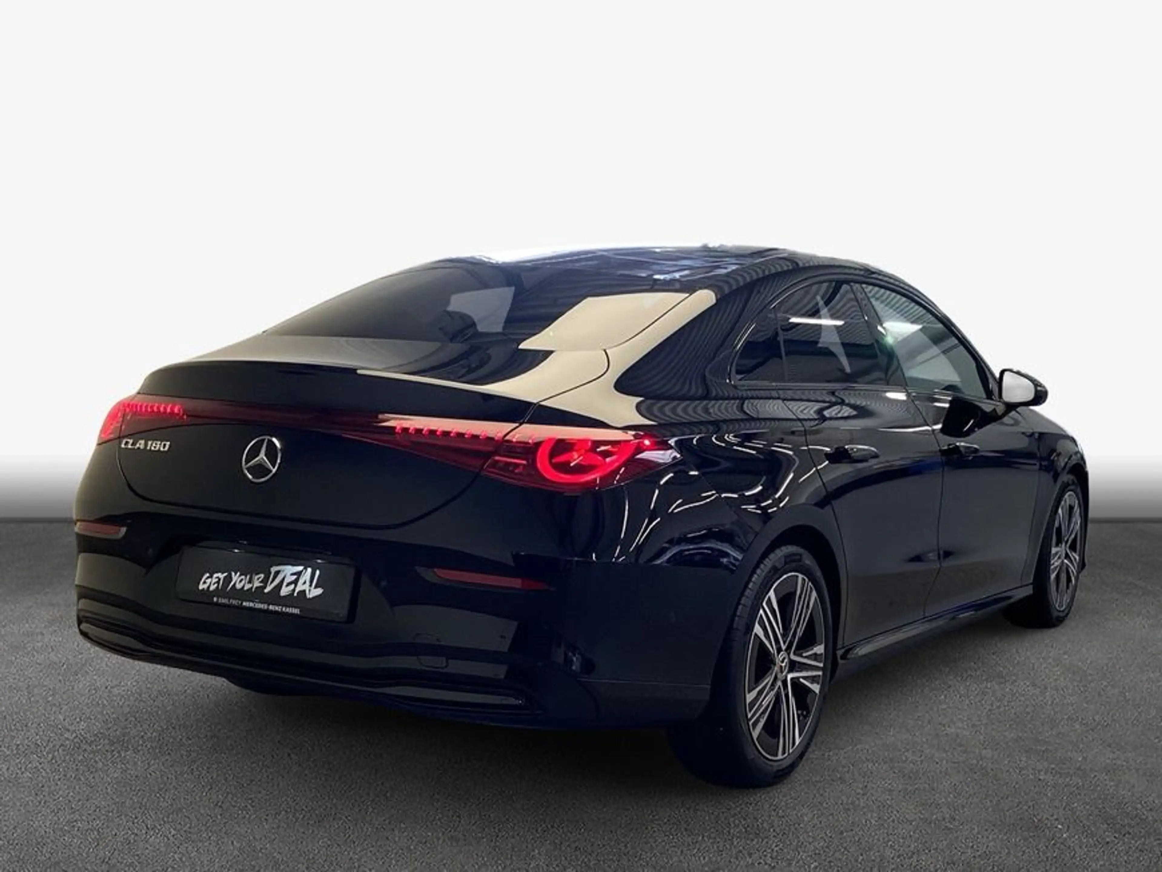 Mercedes-Benz CLA 180 CLA — photo 2