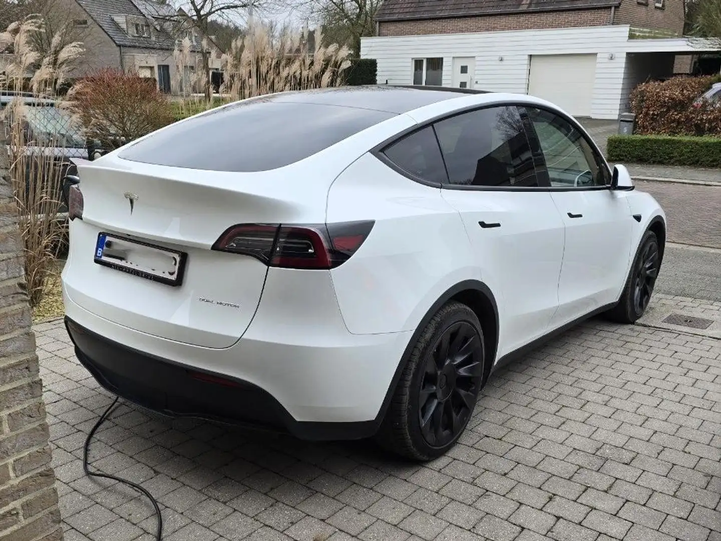 Tesla Model Y Model Y Long Range Dual Motor AWD Blanc - 1