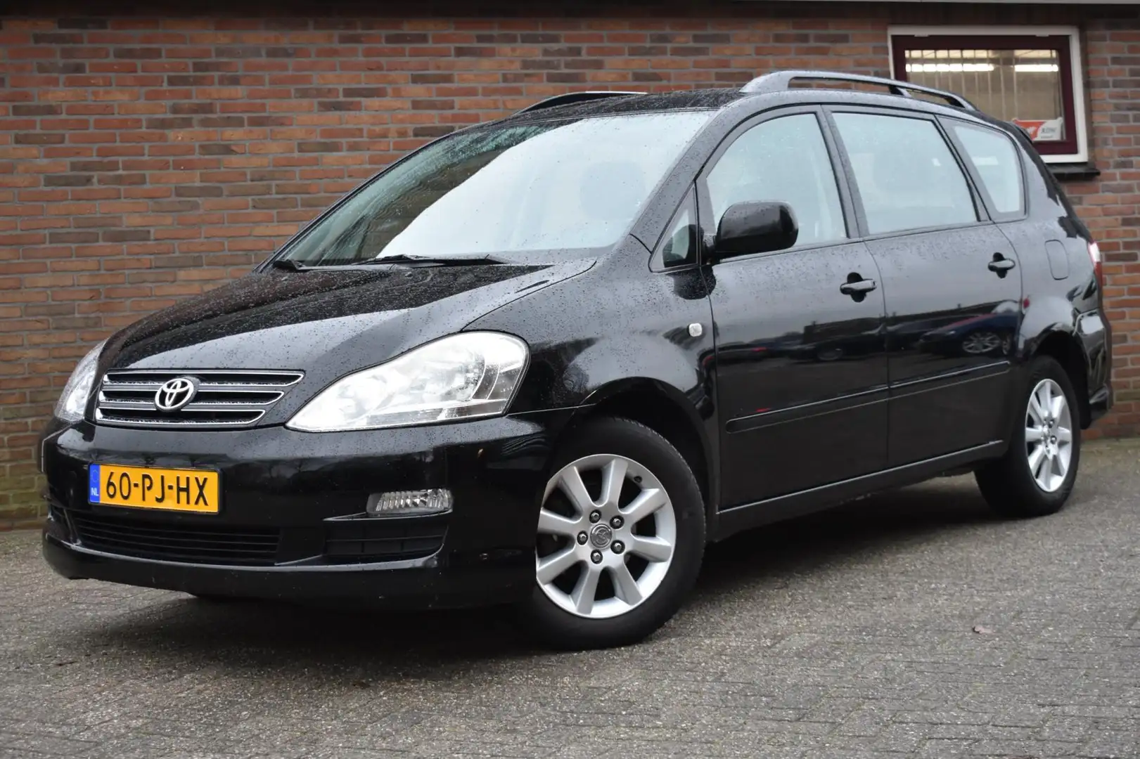 Toyota Avensis Verso 2.0i Linea Sol 5p. '04 Leder Clima Schwarz - 1