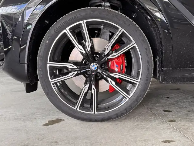 BMW X6 xDrive40d M-Sportpaket Pro / AHK Ansicht 4