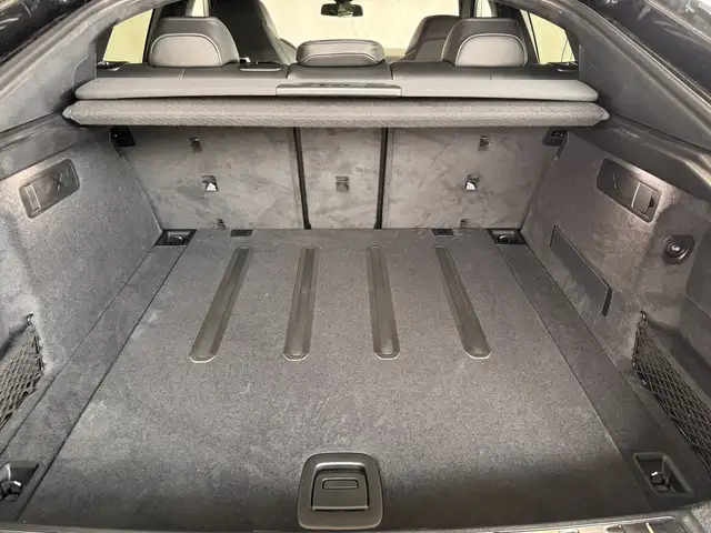 BMW X6 xDrive40d M-Sportpaket Pro / AHK Ansicht 16