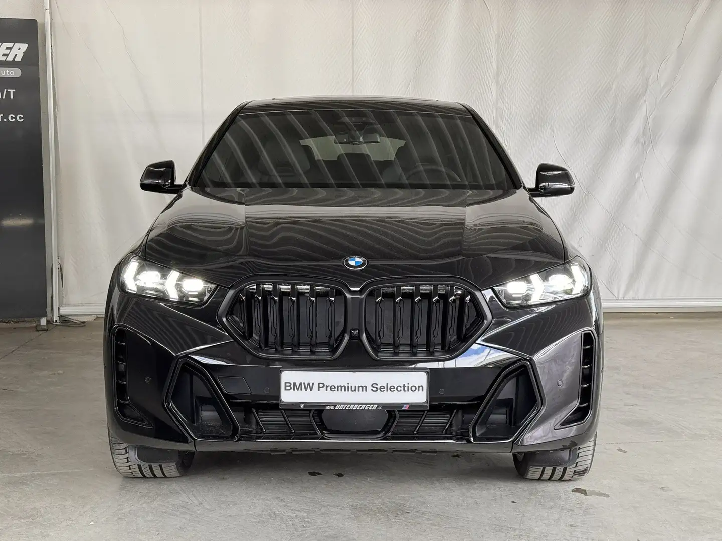 BMW X6 xDrive40d M-Sportpaket Pro / AHK Schwarz - 2