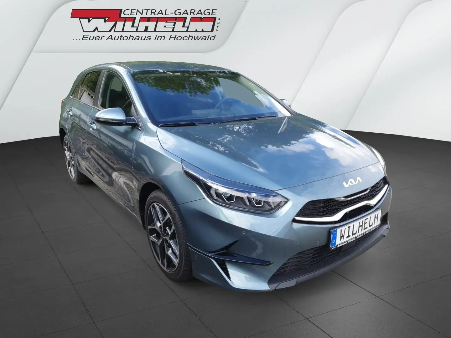 Kia Ceed / cee'd 1.5T 48V DCT Ultimate Edition Style Grau - 2