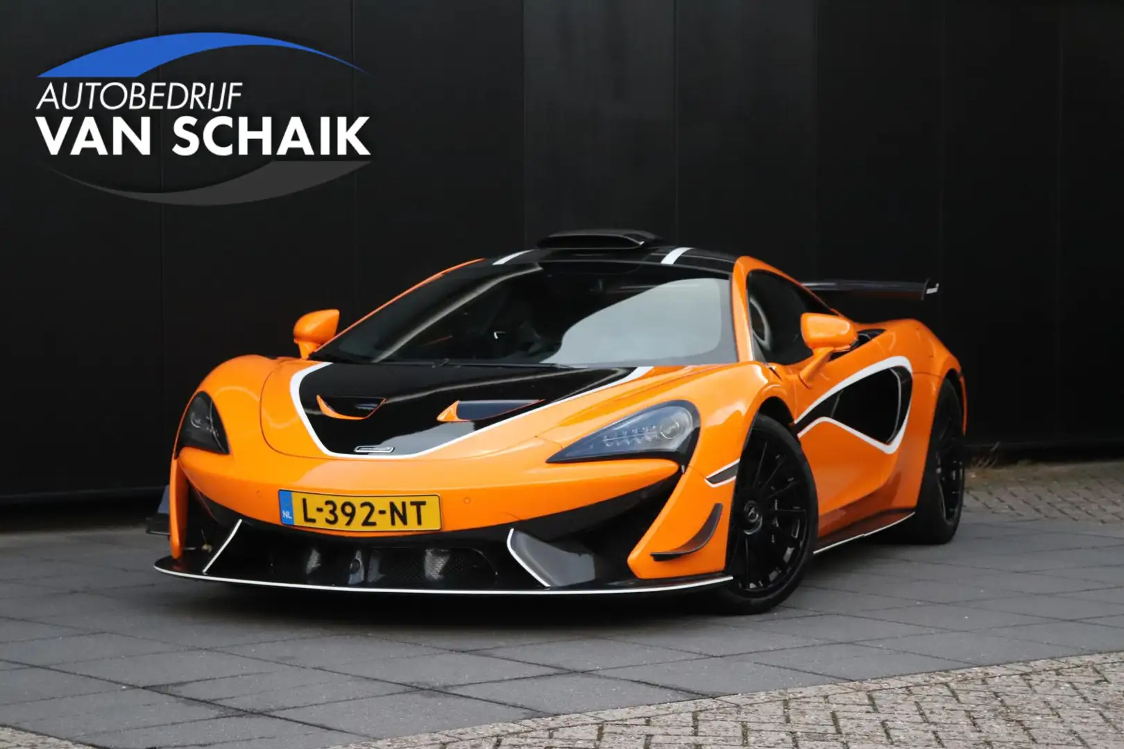 McLaren 620R 620R 3.8 V8 | R-PACK | ROOFSCOOP | LIFT | BOWERS & Orange - 1