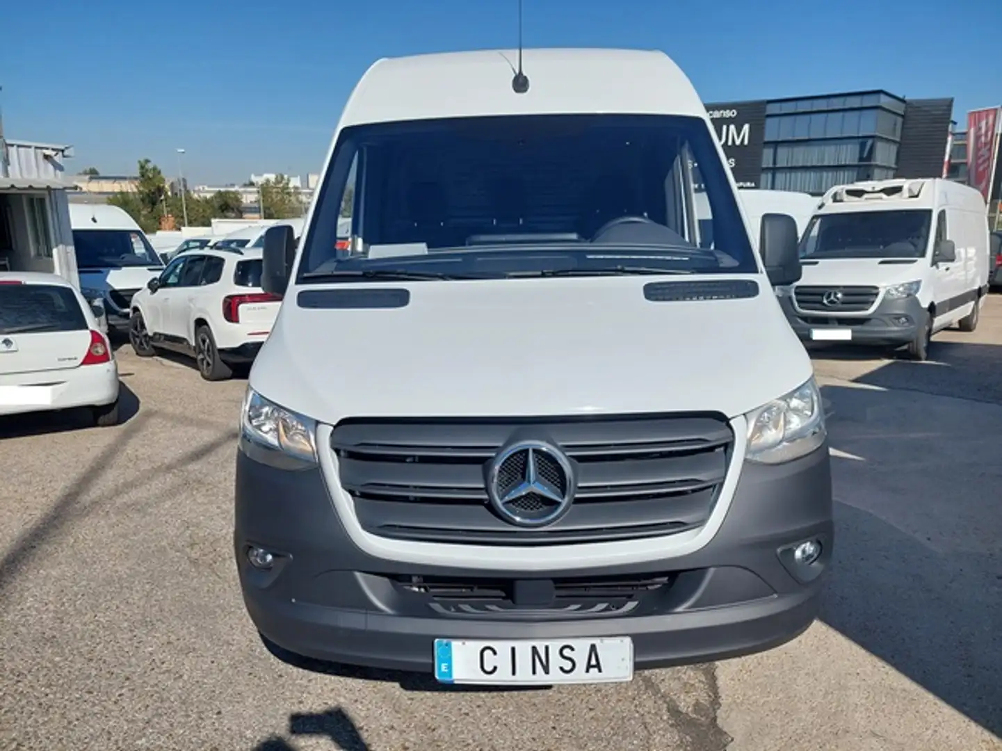 Mercedes-Benz Sprinter Furgón 317CDI Largo T.E. tT Blanco - 2
