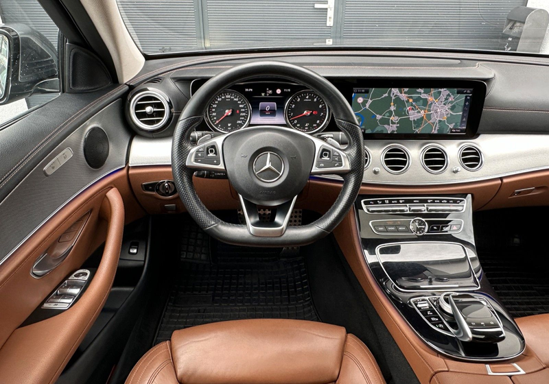 Mercedes-Benz E 400 4Matic 9G*AMG-LINE*2H*COMAND*KAMERA*LEDER* — photo 10