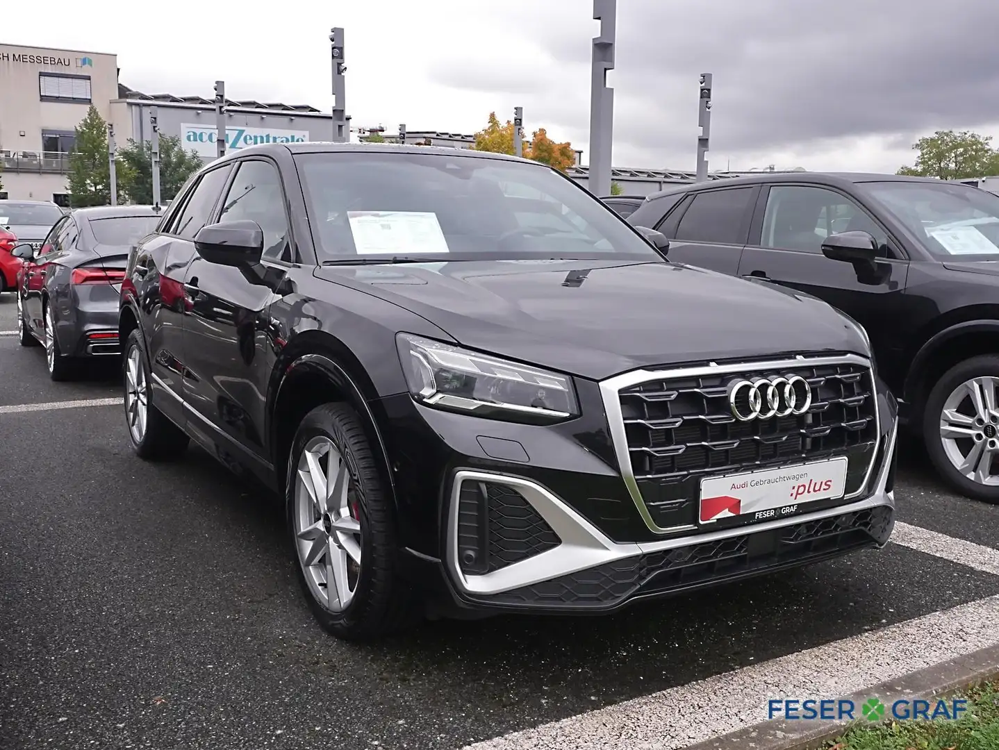 Audi Q2 S line 35 TDI S tronic Matrix Pano Navi SHZ Schwarz - 2