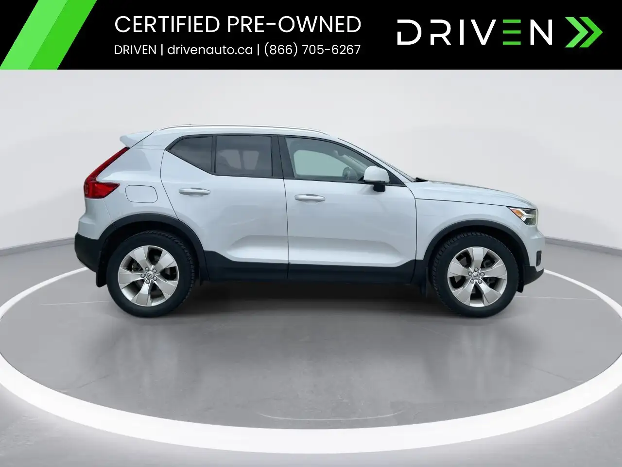 Volvo XC40 снимка Volvo XC40