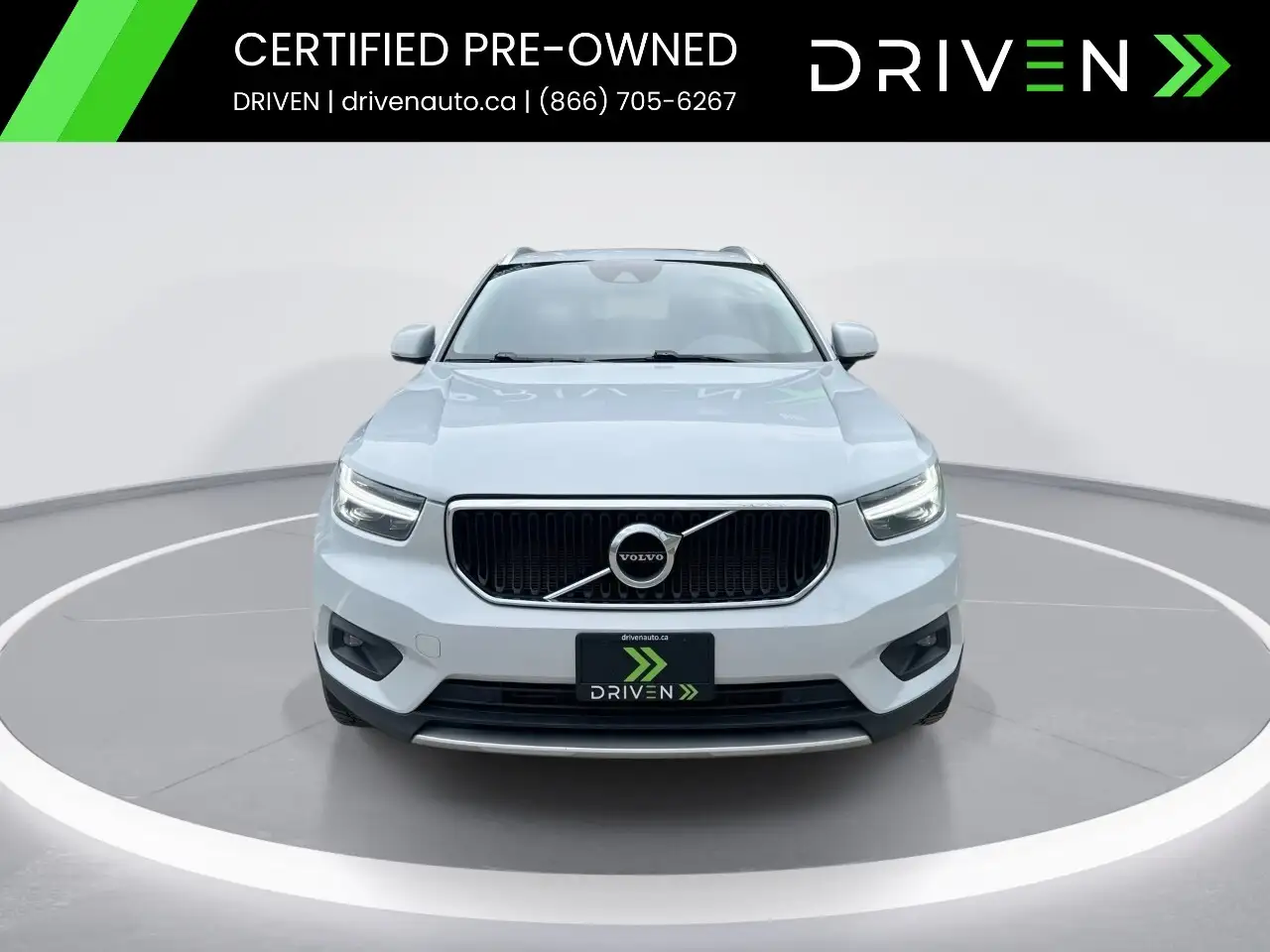 Volvo XC40 снимка Volvo XC40