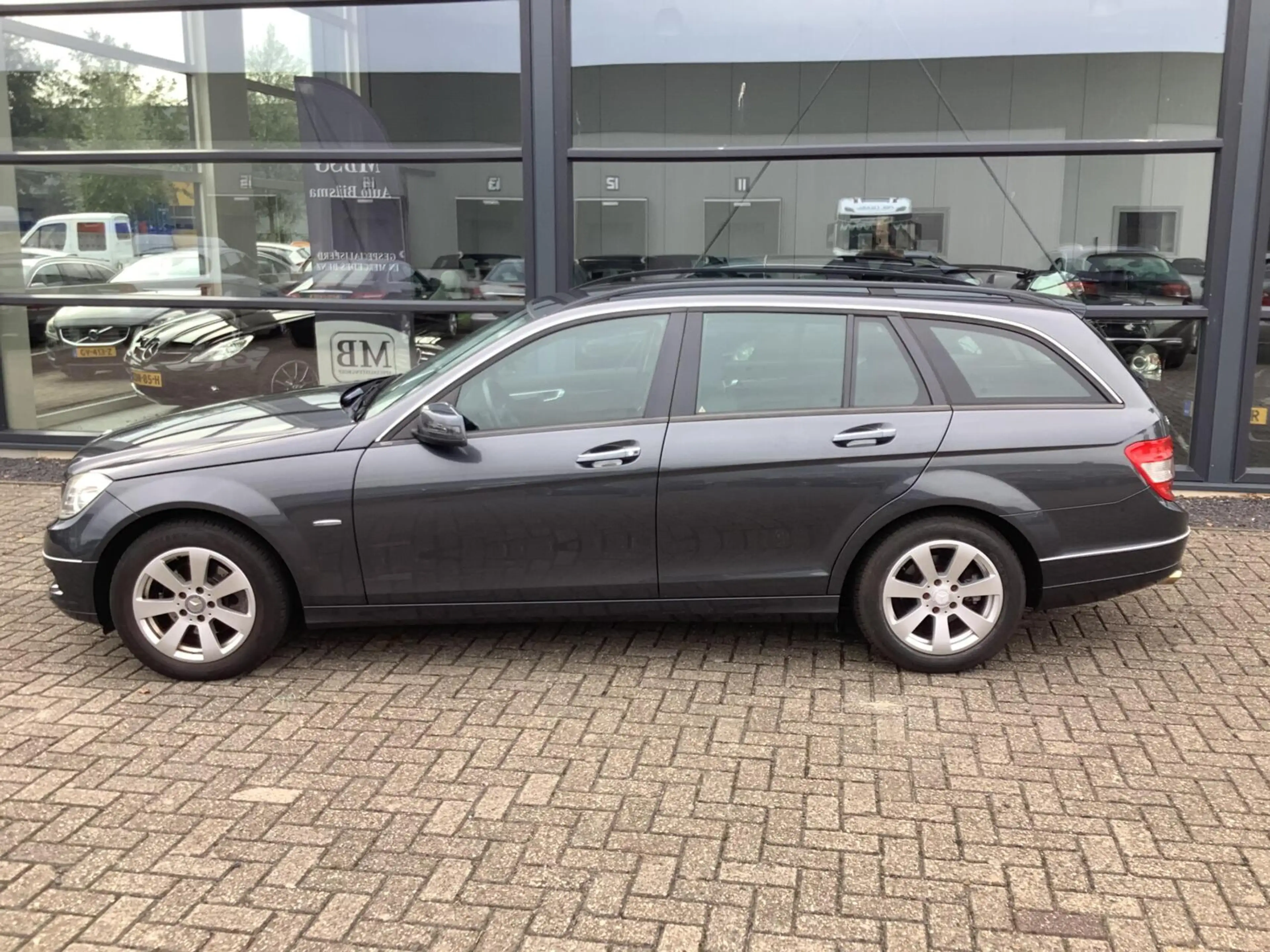 Mercedes-Benz C 180 Estate K BlueEFFICIENCY Business Edition Elegance — photo 12