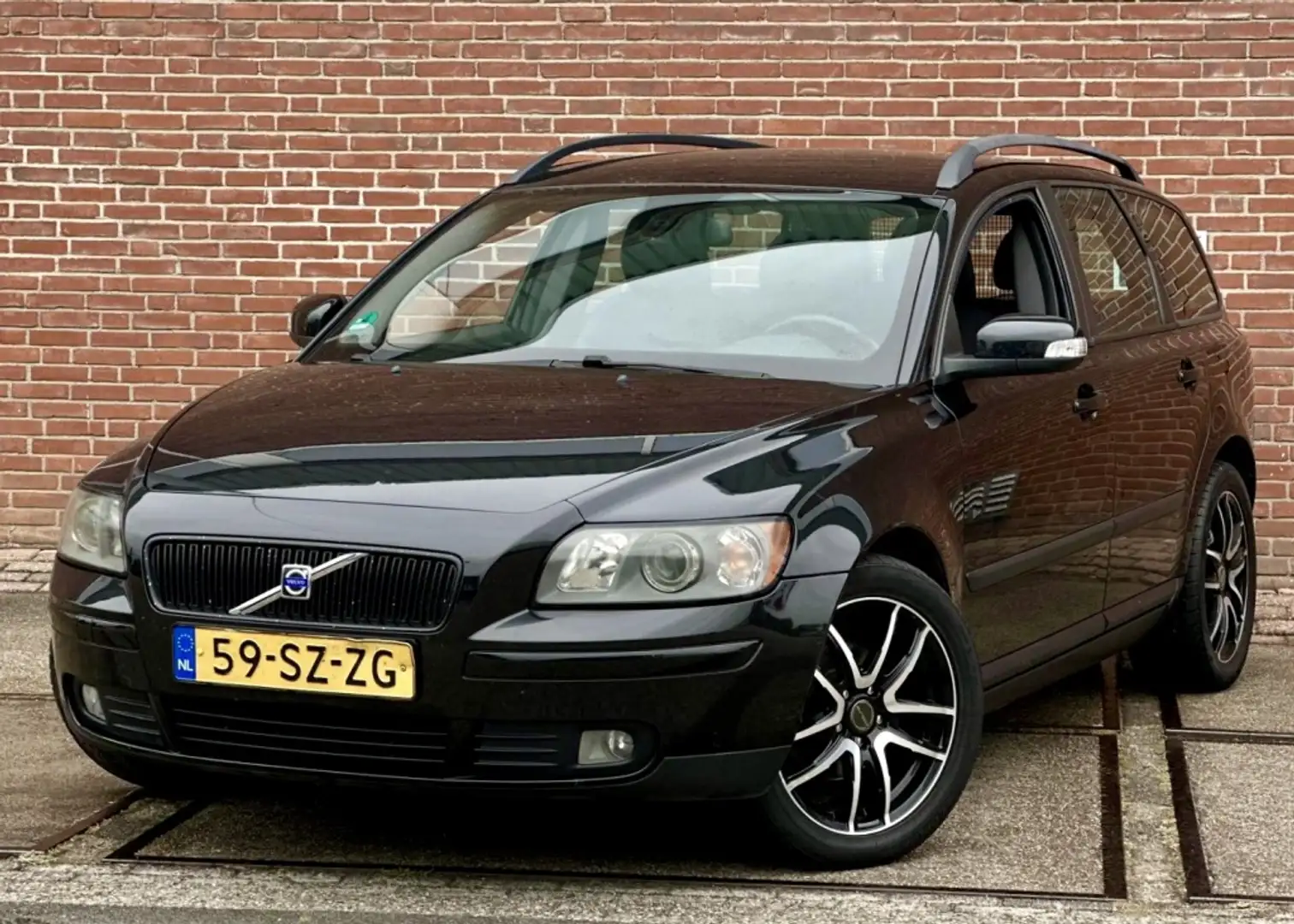 Volvo V50 1.8 Edition I Czarny - 1