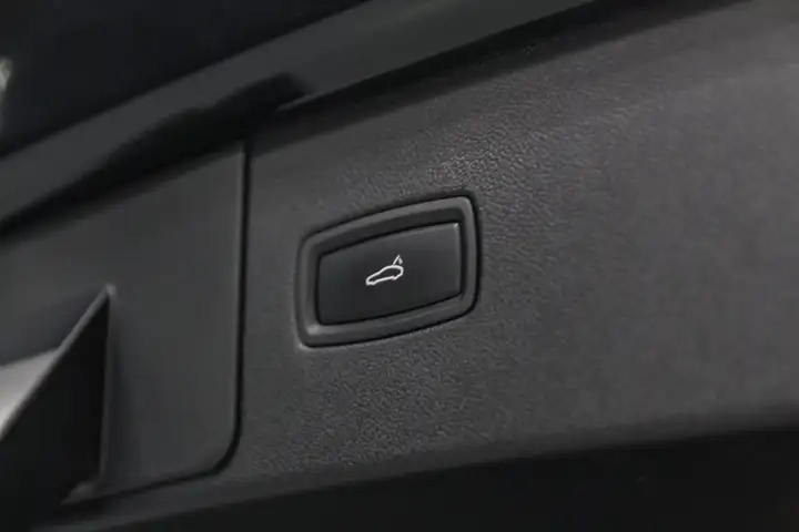 Porsche Cayenne Coupé Turbo S E-Hybrid 4.0 2021, foto 15