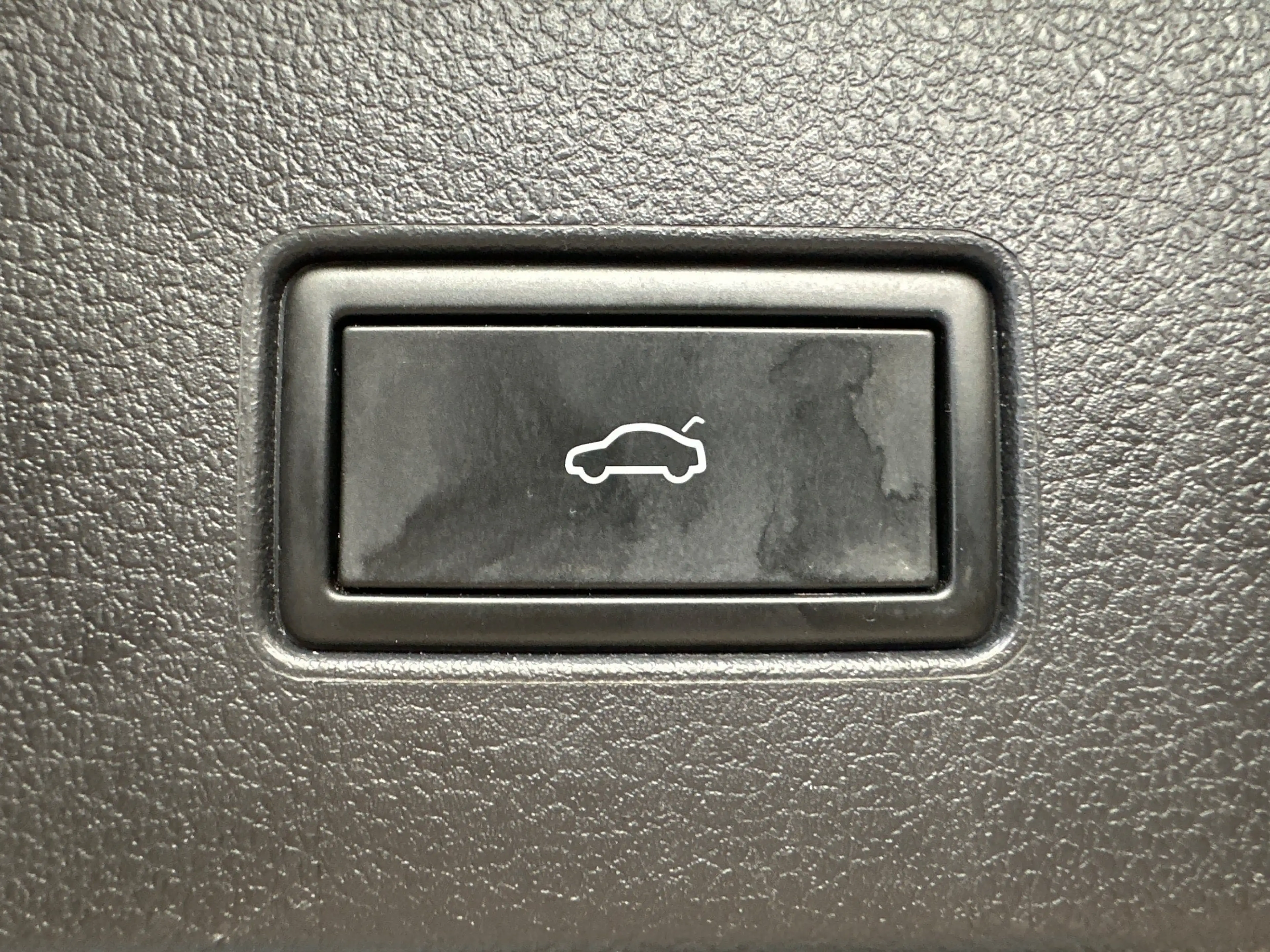 Volkswagen Passat Variant 2.0 TDI DSG Business NAV+LED+PANO+AHK+ACC+KAMERA — photo 7