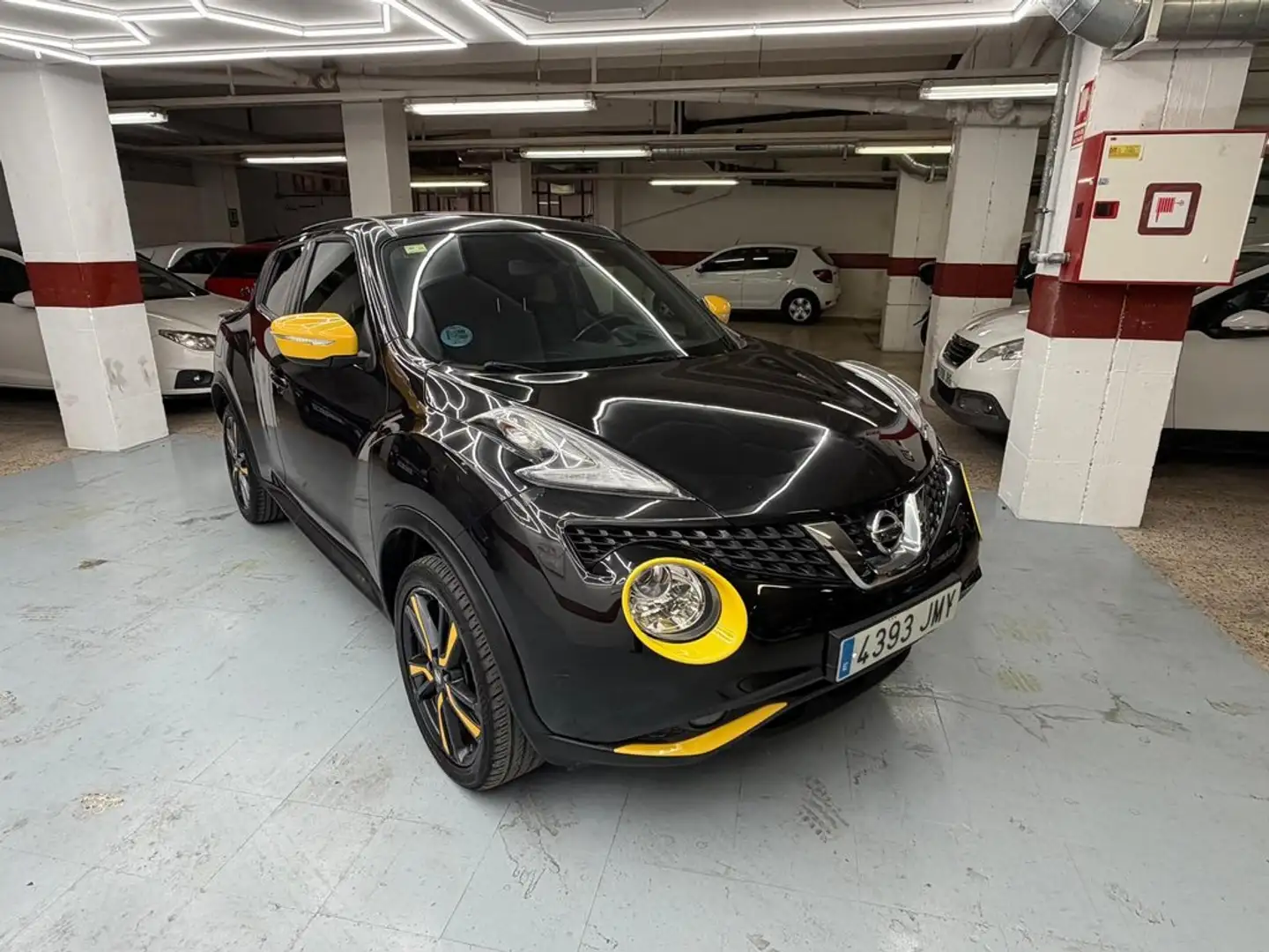 Nissan Juke 1.2 DIG-T Tekna S 4x2 Negro - 1
