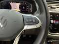 Volkswagen Tiguan 1.5 TSI Life Business / Navi / Carplay Schwarz - thumbnail 18