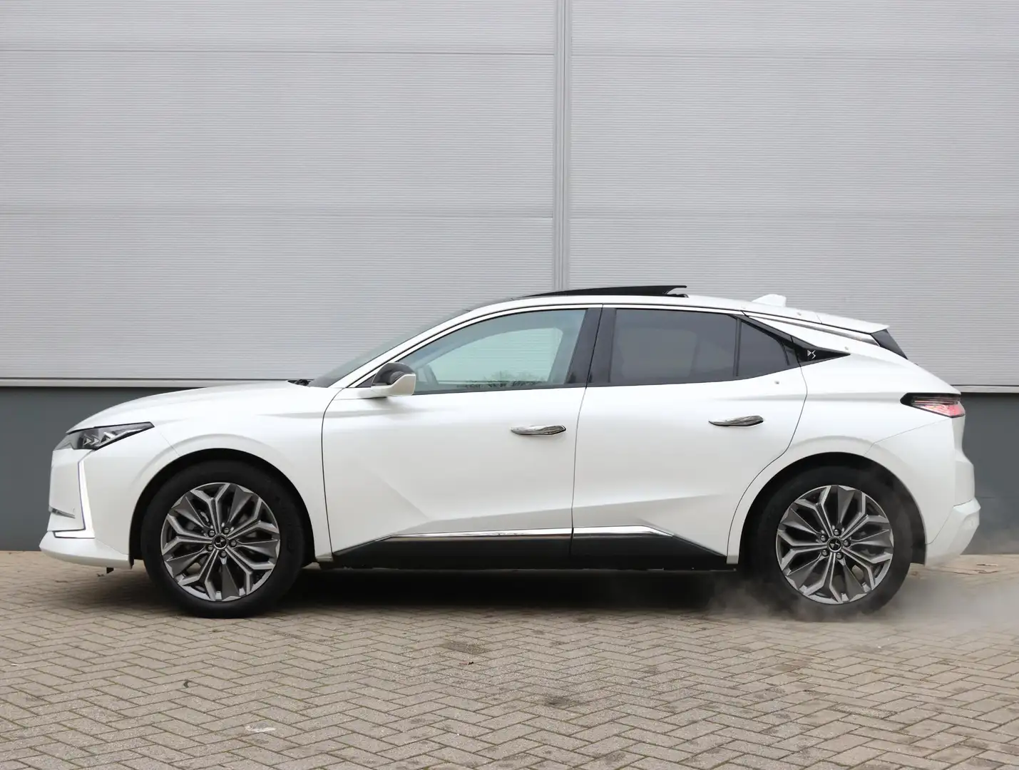 DS Automobiles DS 4 130pk Trocadero | Trekhaak | FOCAL Premium Audio | Blanc - 2