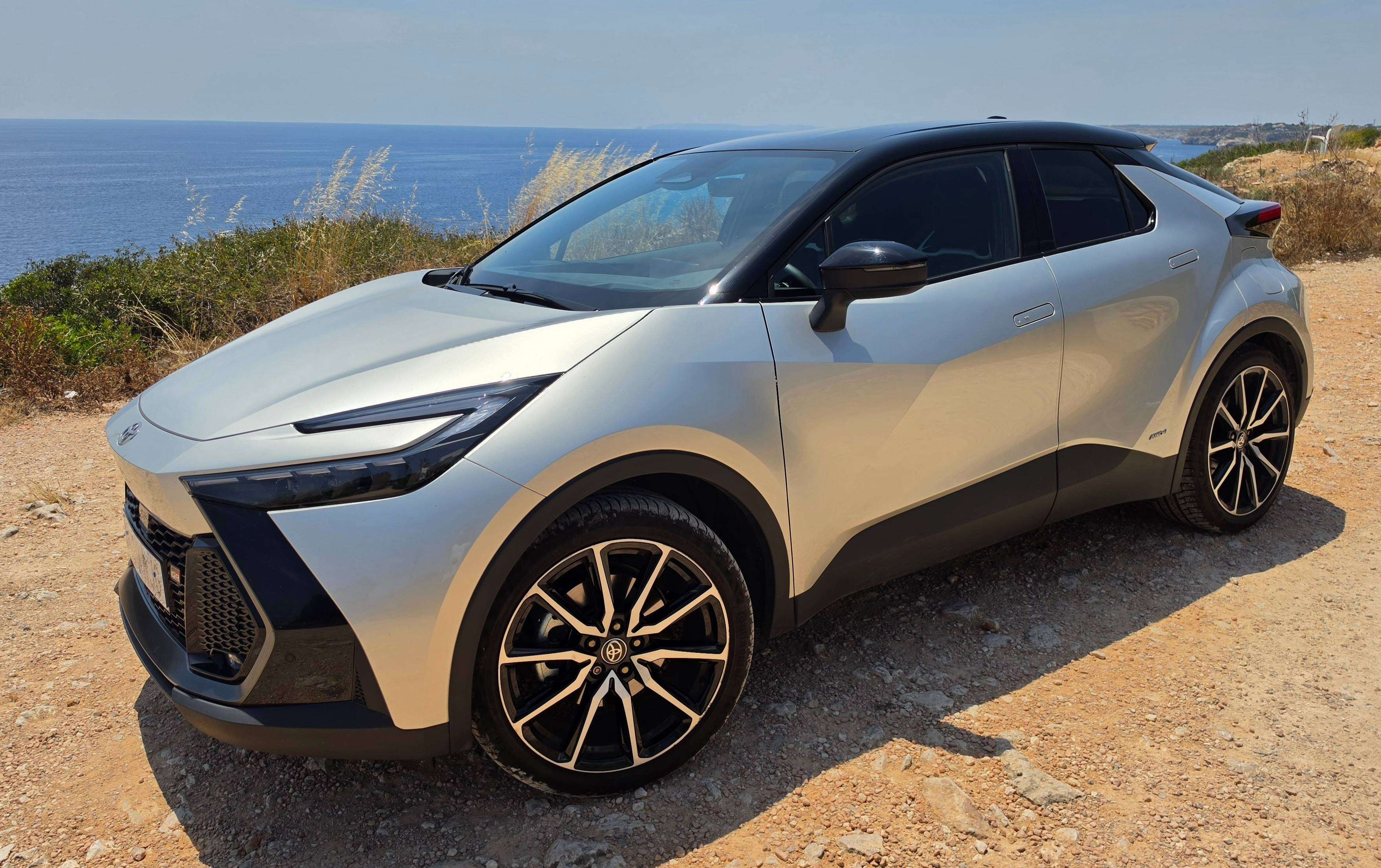 Toyota C-HR C-HR 220PH GR Sport Plus GR Sport Plus - foto 1