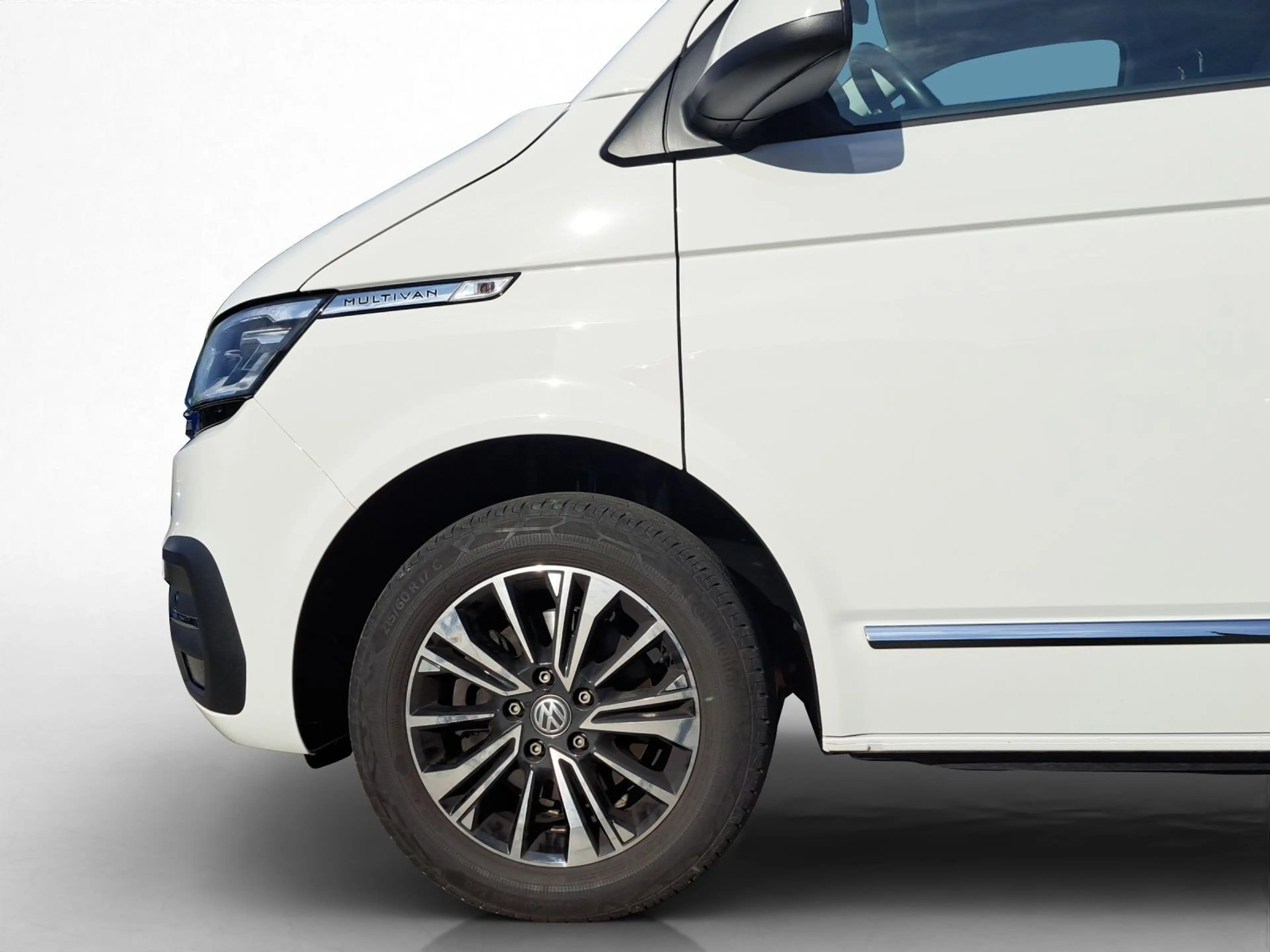 Volkswagen T6.1 Multivan Comfortline 2.0 TDI ACC|NAVI|STAND — photo 12