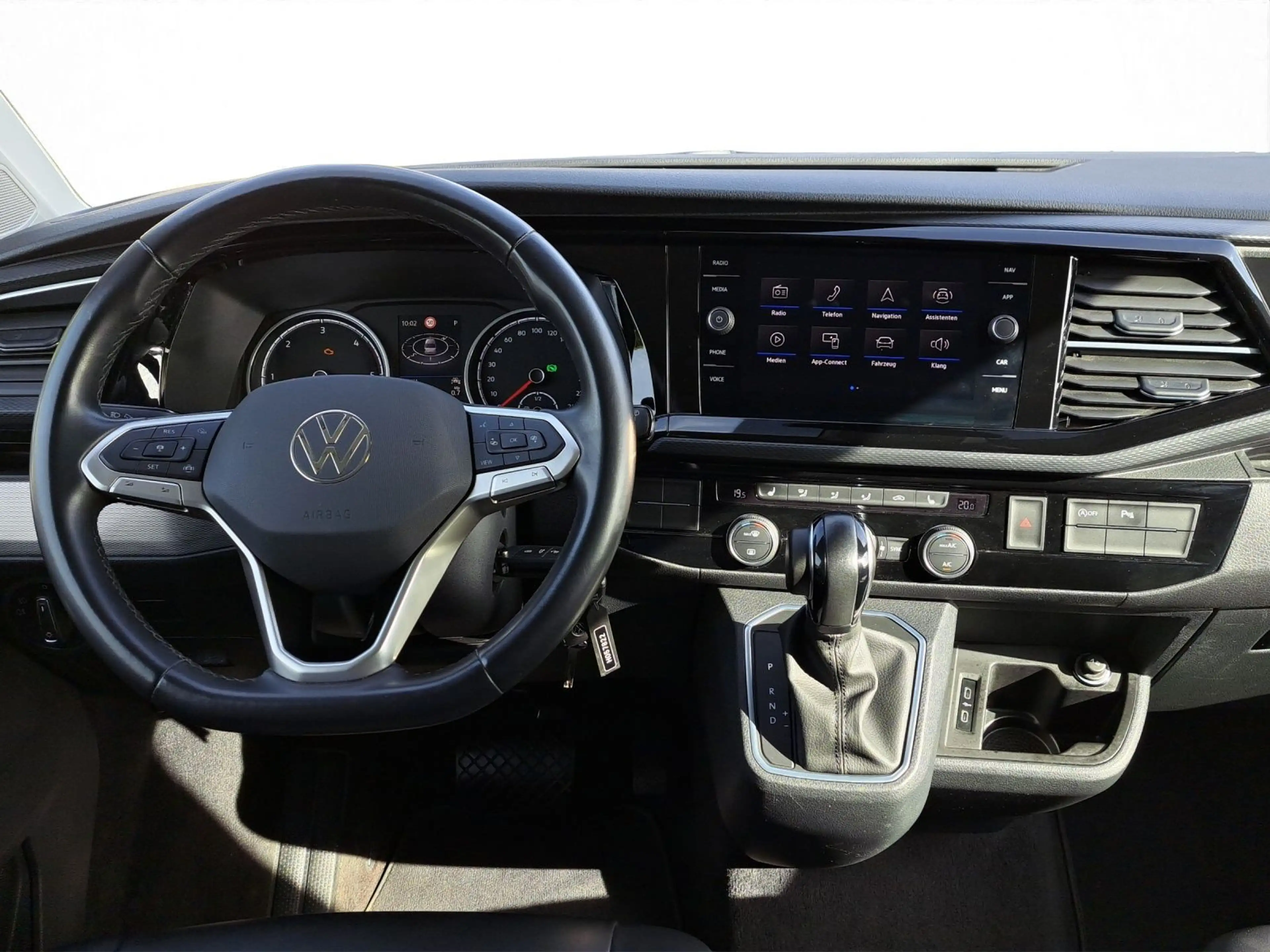 Volkswagen T6.1 Multivan Comfortline 2.0 TDI ACC|NAVI|STAND — photo 5