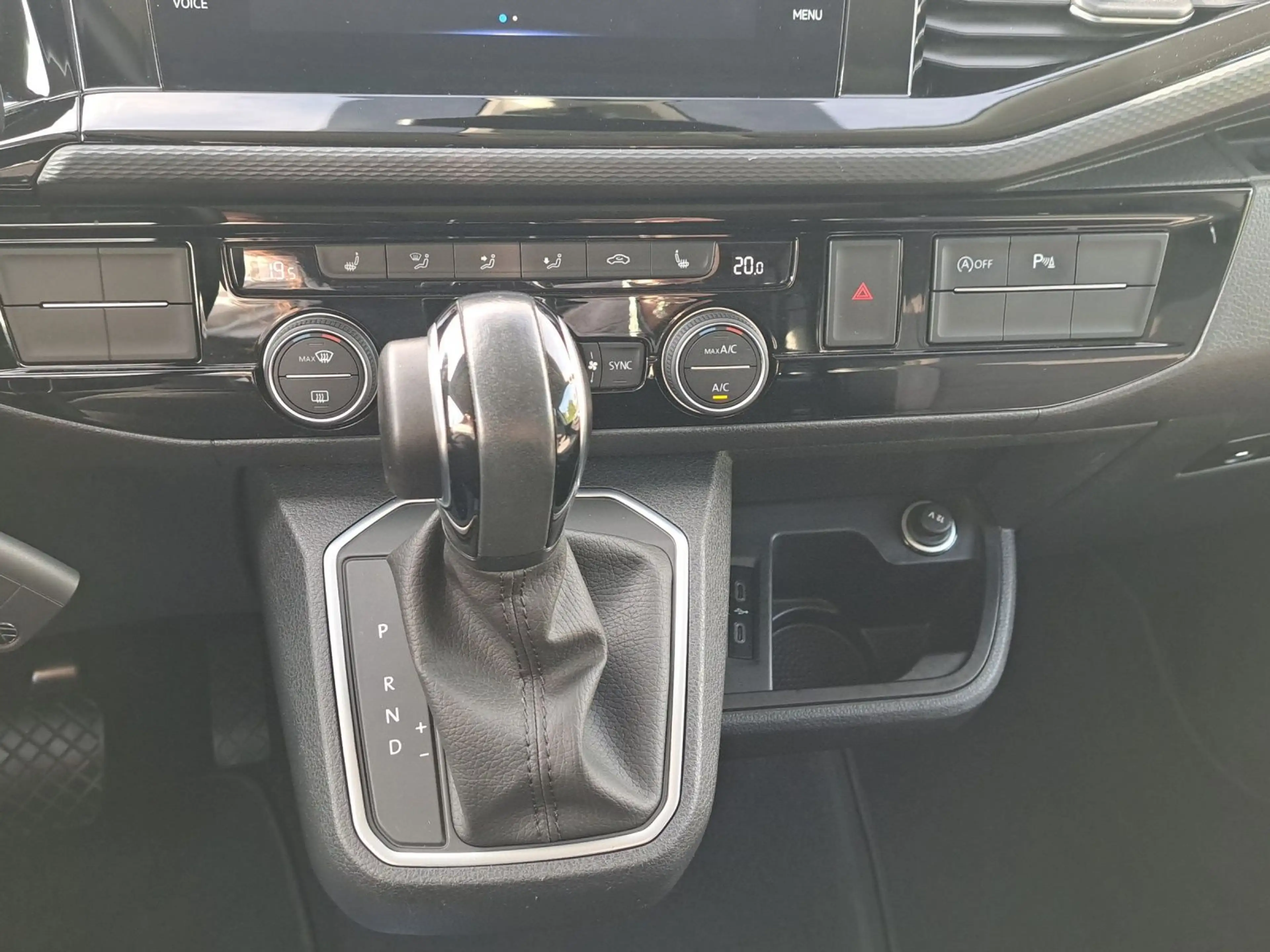 Volkswagen T6.1 Multivan Comfortline 2.0 TDI ACC|NAVI|STAND — photo 7