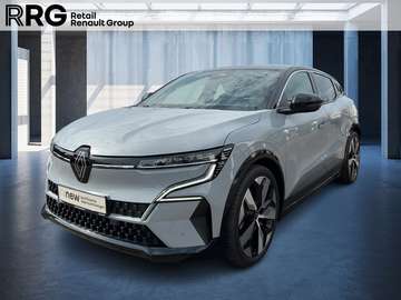 TECHNO EV60 220HP CCS SELBSTPARKEND