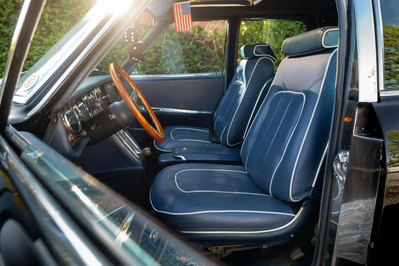 Stutz Duplex Blackhawk Sedan | 1 van 2, foto 6