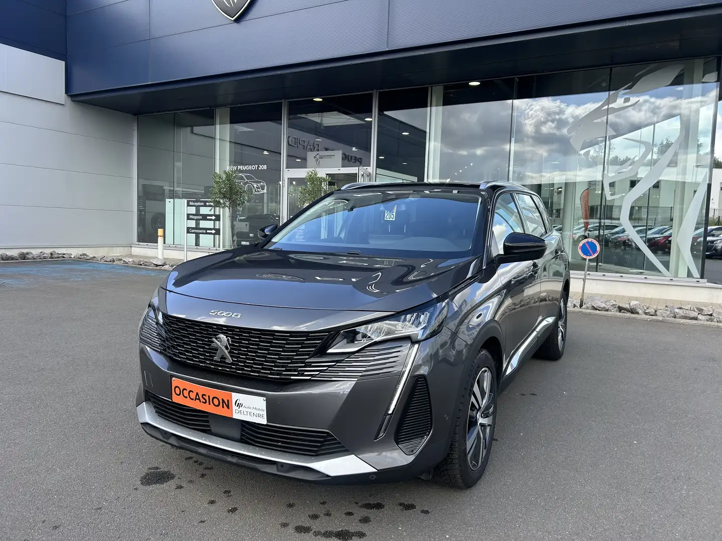 Peugeot 5008 1.2 PureTech Allure - 2