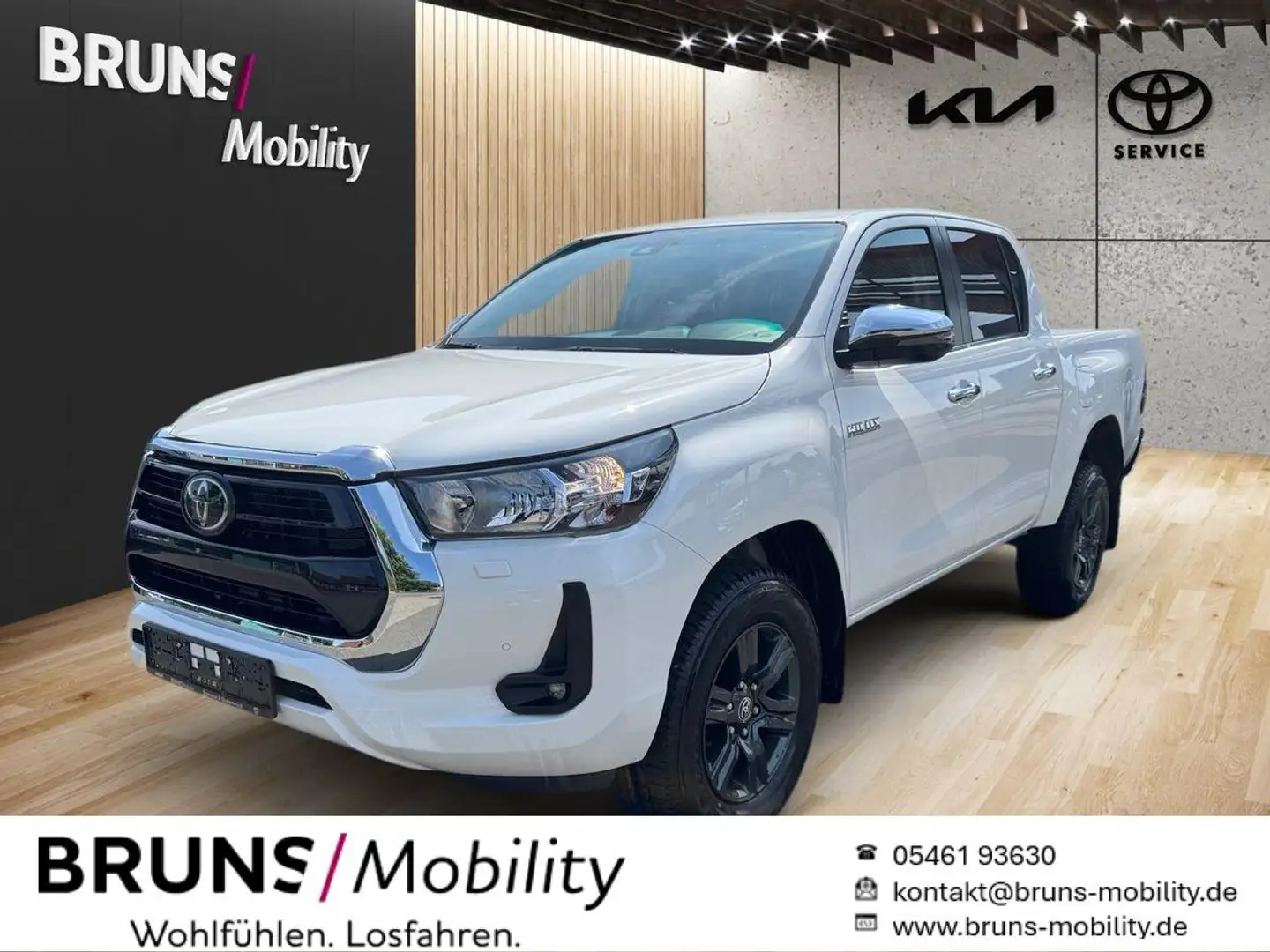 Toyota Hilux 2,8 l Double Cab 4x4 Comfort Safety Sense, Heavy D Weiß - 1