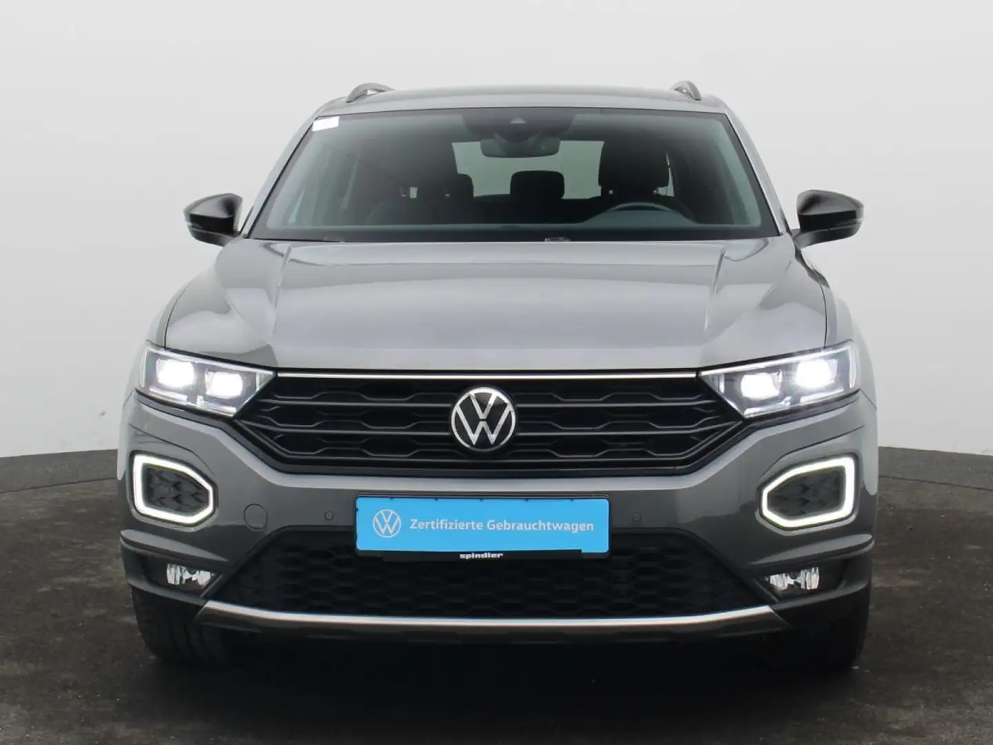 Volkswagen T-Roc Sport 1.5TSI DSG/ Navi, Bluetooth,RFK, LED Grau - 2