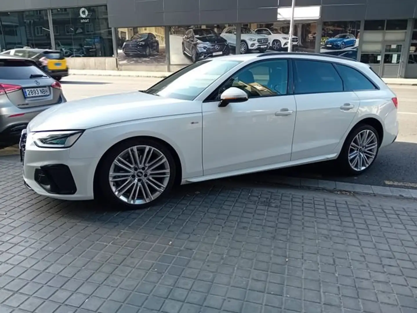 Audi A4 AVANT Blanco - 1