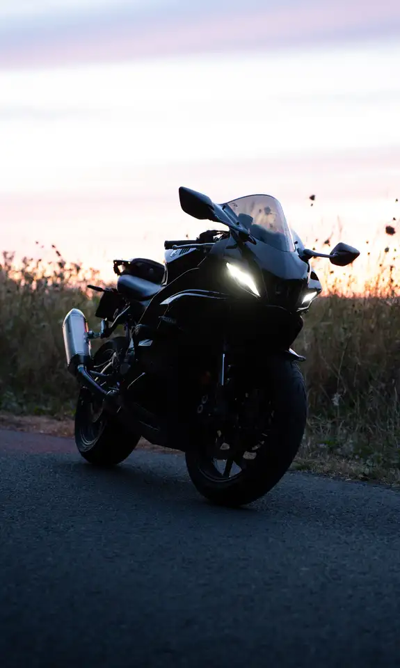 Yamaha YZF-R7