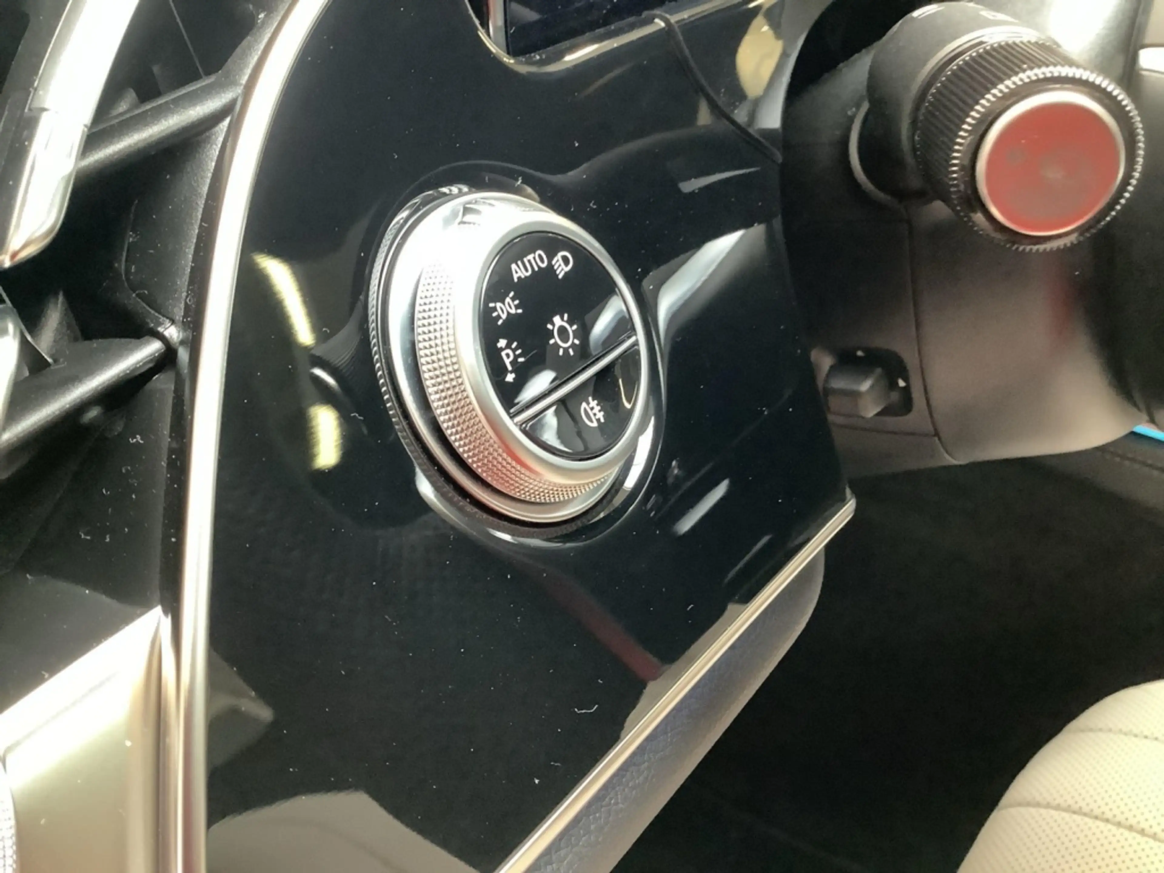 Mercedes-Benz E 450 d 4M T AMG/Night/Digital/Panorama-SD/360°K — photo 15