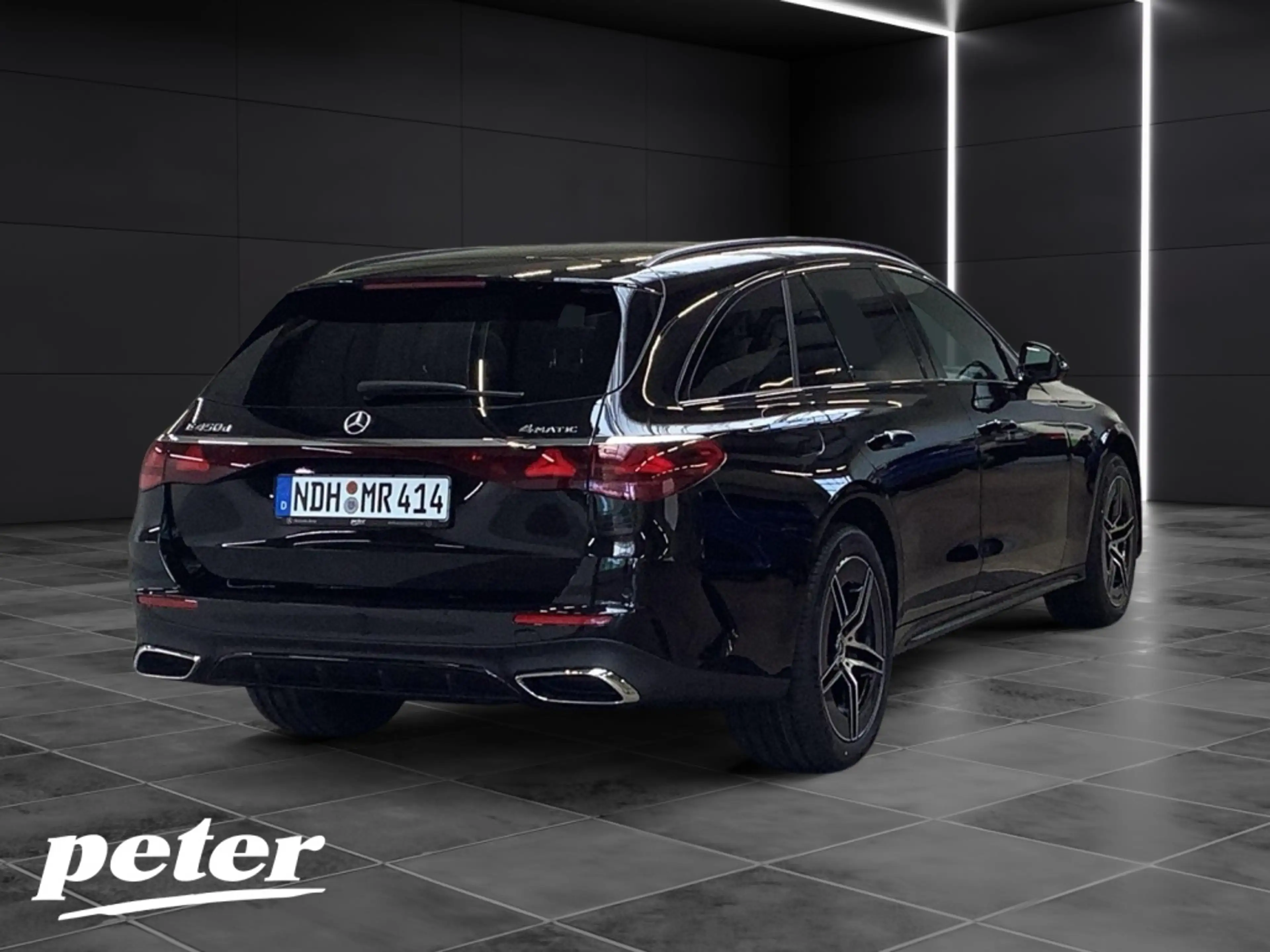 Mercedes-Benz E 450 d 4M T AMG/Night/Digital/Panorama-SD/360°K — photo 4