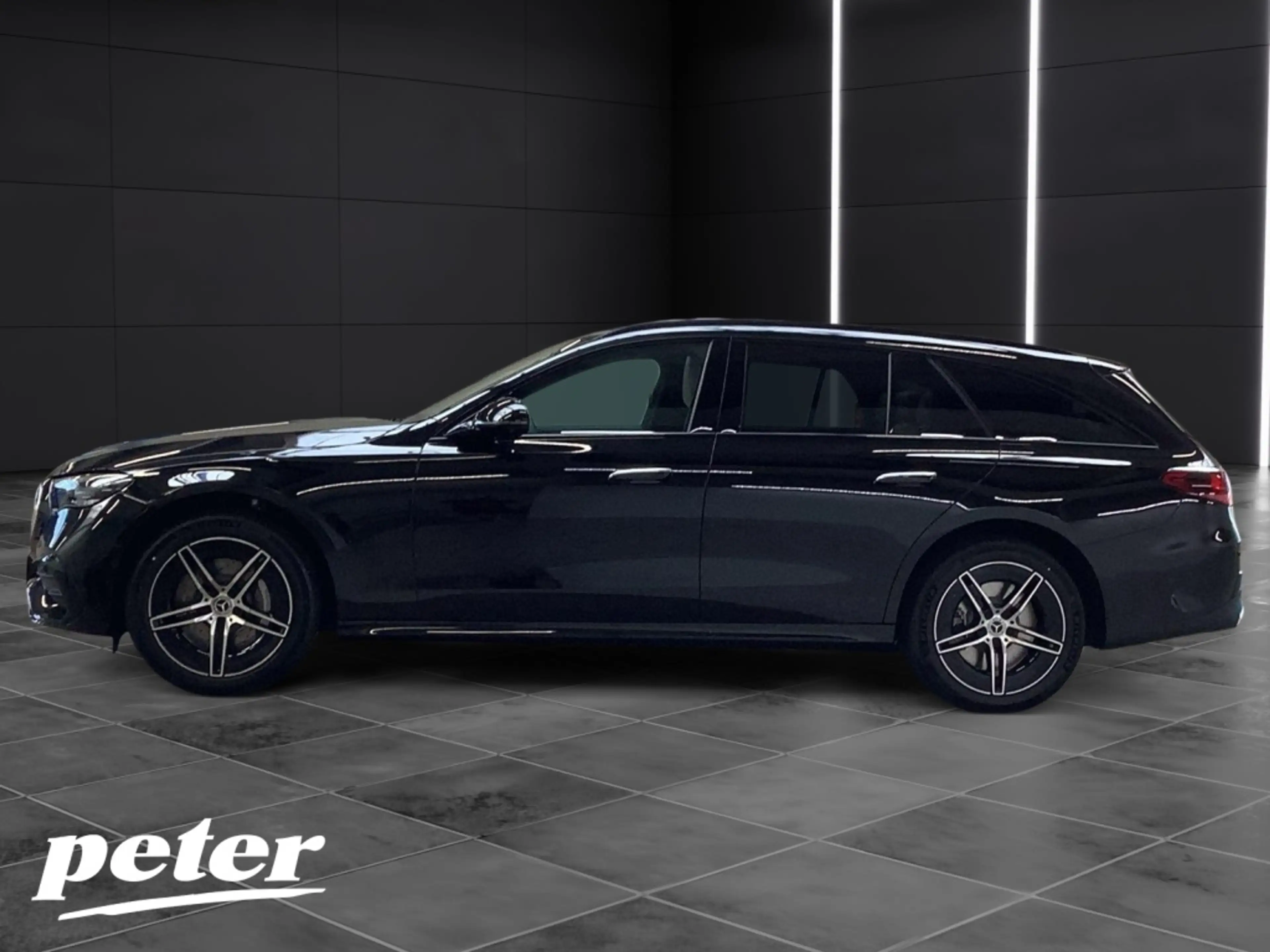 Mercedes-Benz E 450 d 4M T AMG/Night/Digital/Panorama-SD/360°K — photo 2