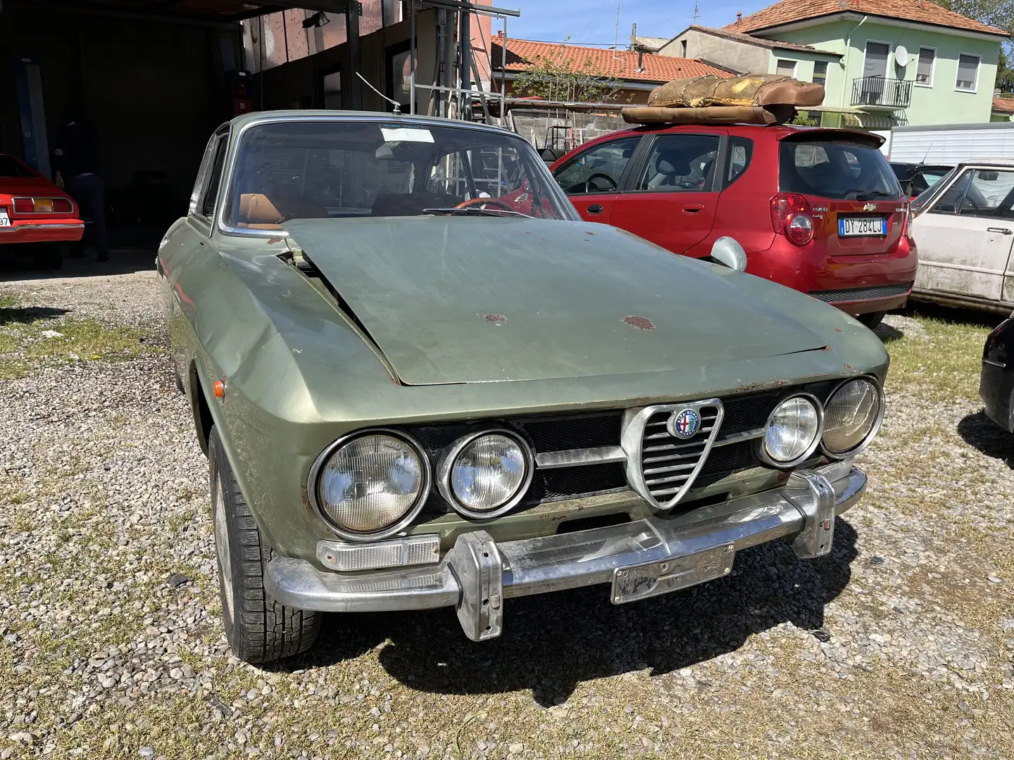 Alfa Romeo GT 1750 - 1