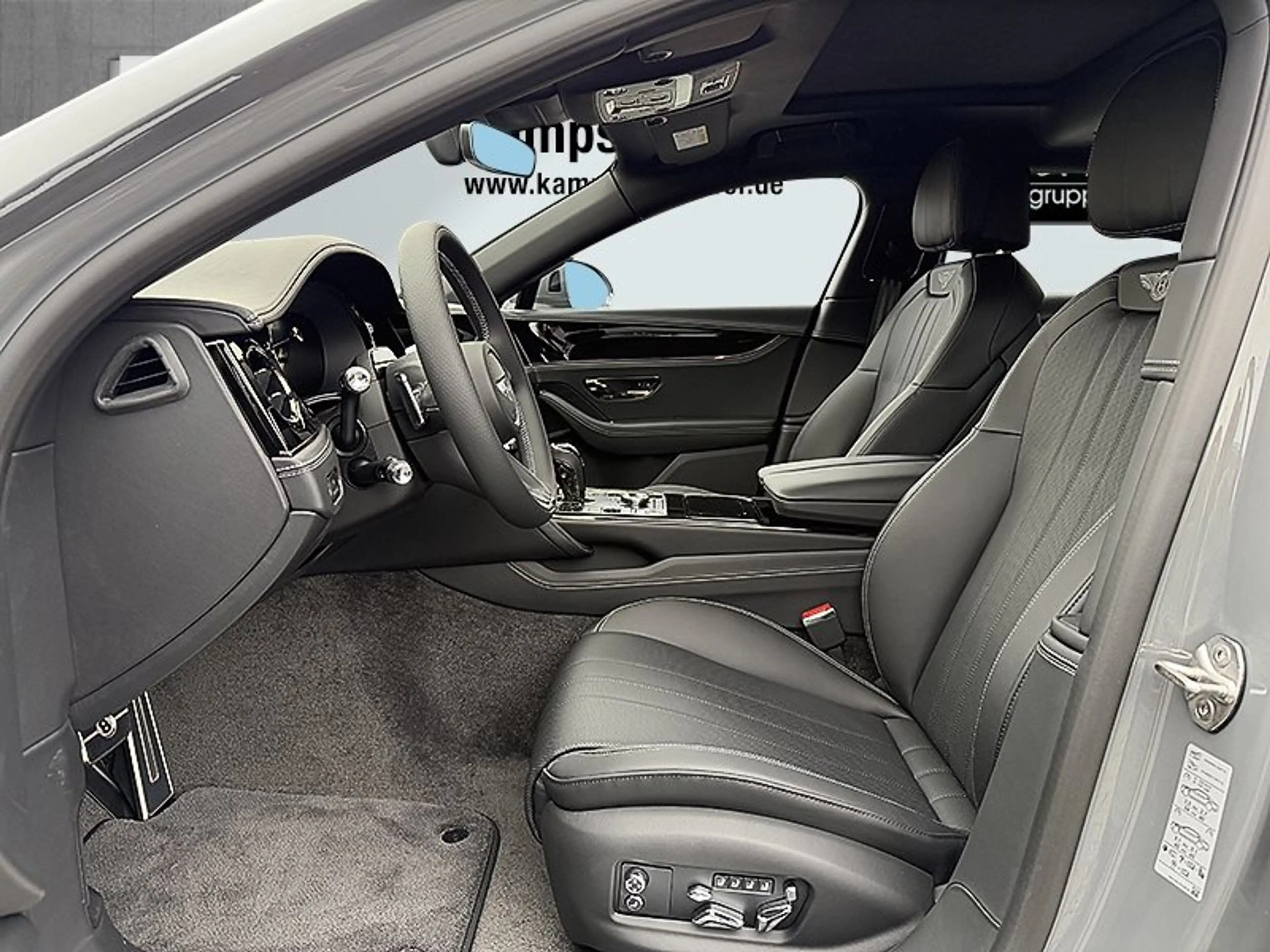 Bentley Flying Spur V8 Hybrid *B&O*Rotating* — photo 12