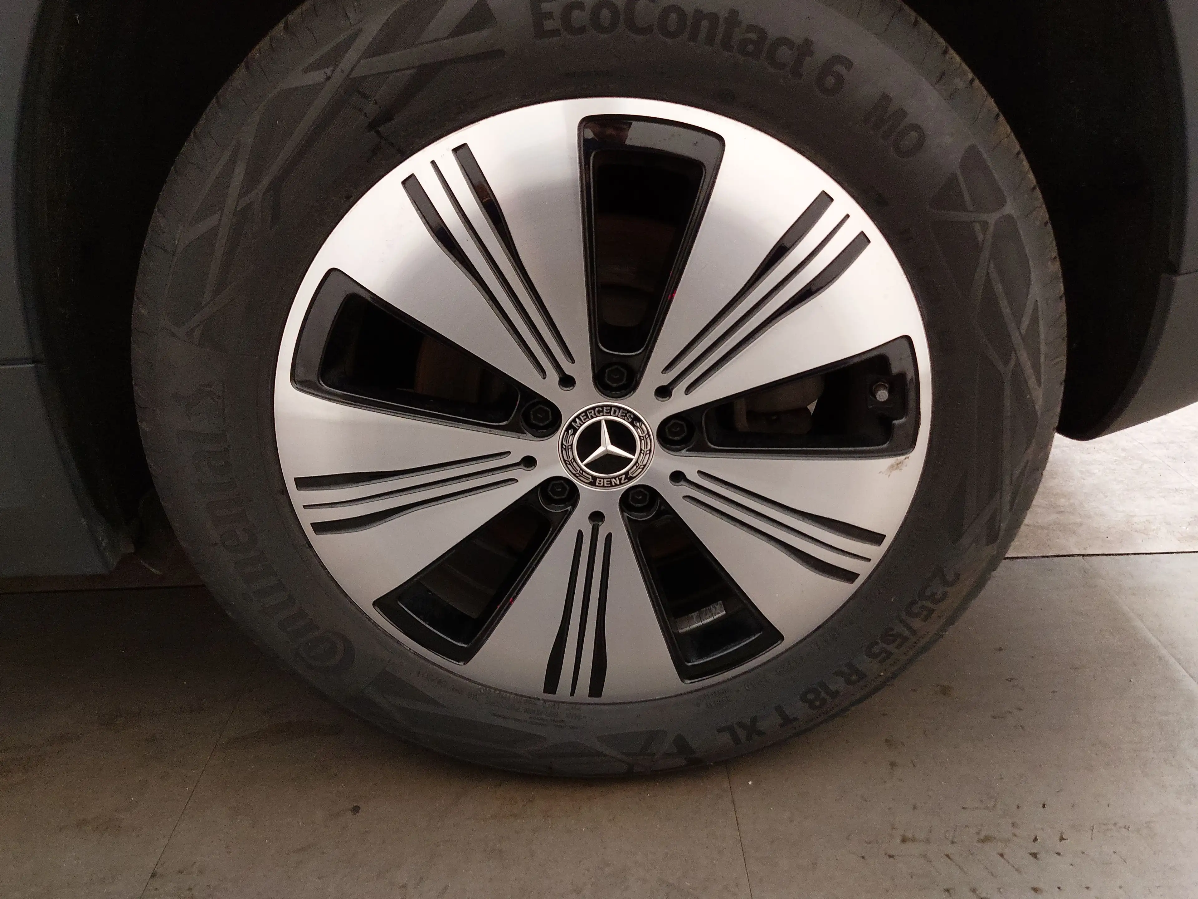 Mercedes-Benz EQA NAVI LED RADIO TEMPO MFL SHZ VC KAMERA RFK — photo 8