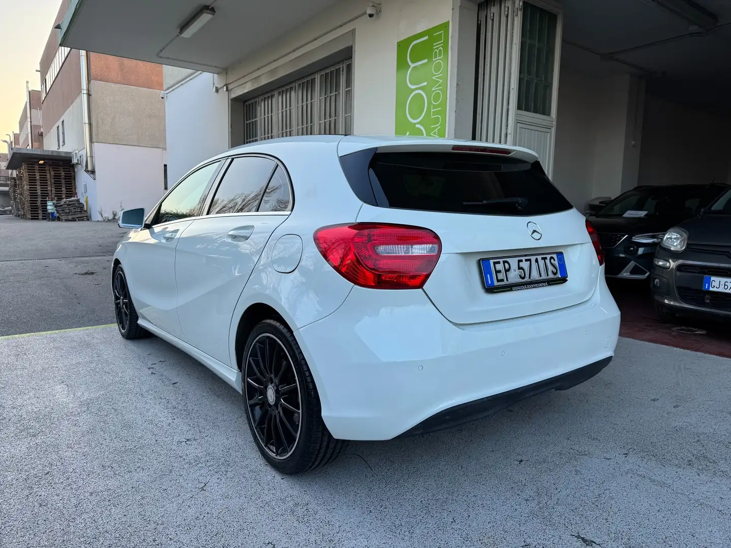 Mercedes-Benz A 180 cdi Premium TETTO UNIPROP MANUT.MB GARANZIA 24MESI Bianco - 2