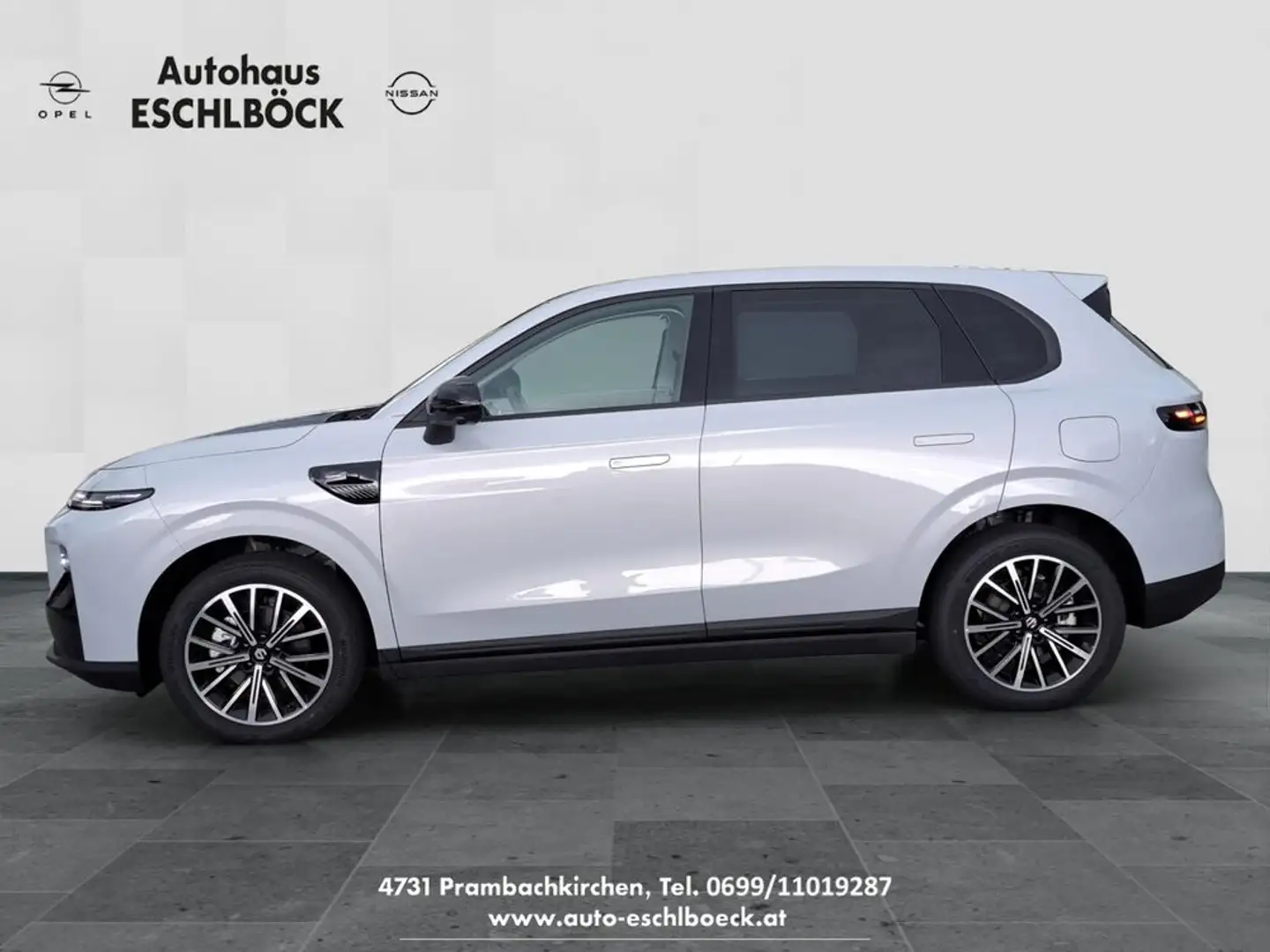 Leapmotor B10 B10 Hybrid EV Design SUV Silber - 2