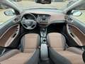 Hyundai i20 Automatik/LED/Scheckheft/1Hand Blanc - thumbnail 8