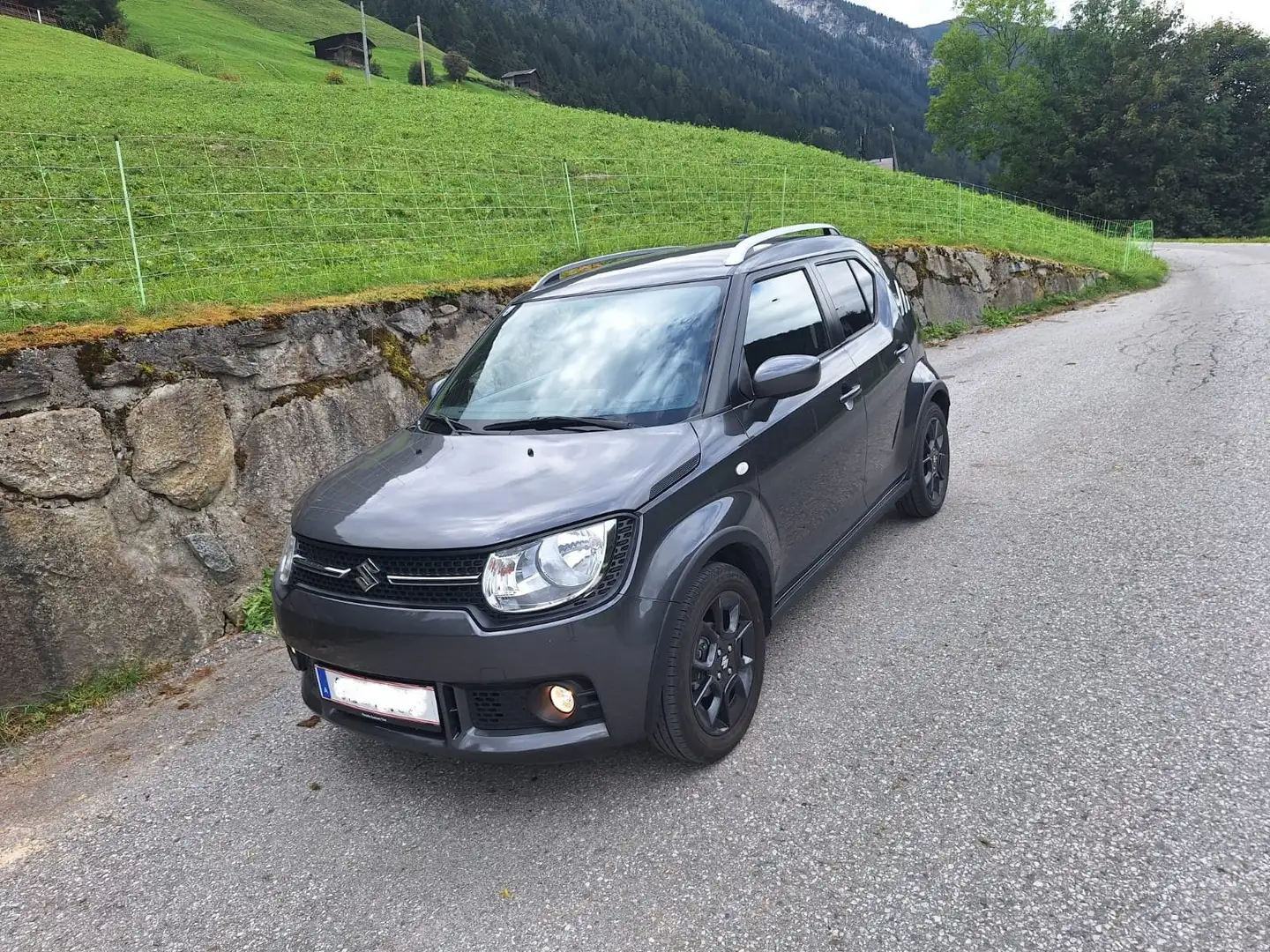 Suzuki Ignis Ignis 1,2 Shine 4WD Shine Grau - 1