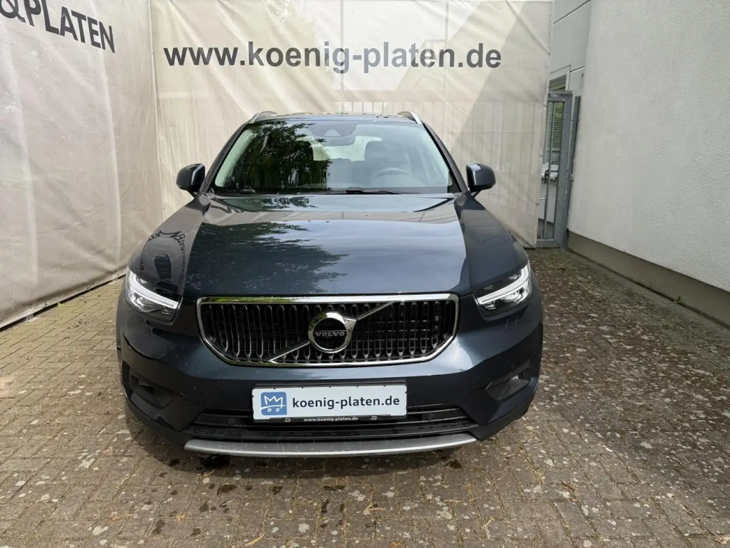 Volvo XC40 D3 2WD Momentum Pro (EURO 6d-TEMP) Klima Navi Blu/Azzurro - 2